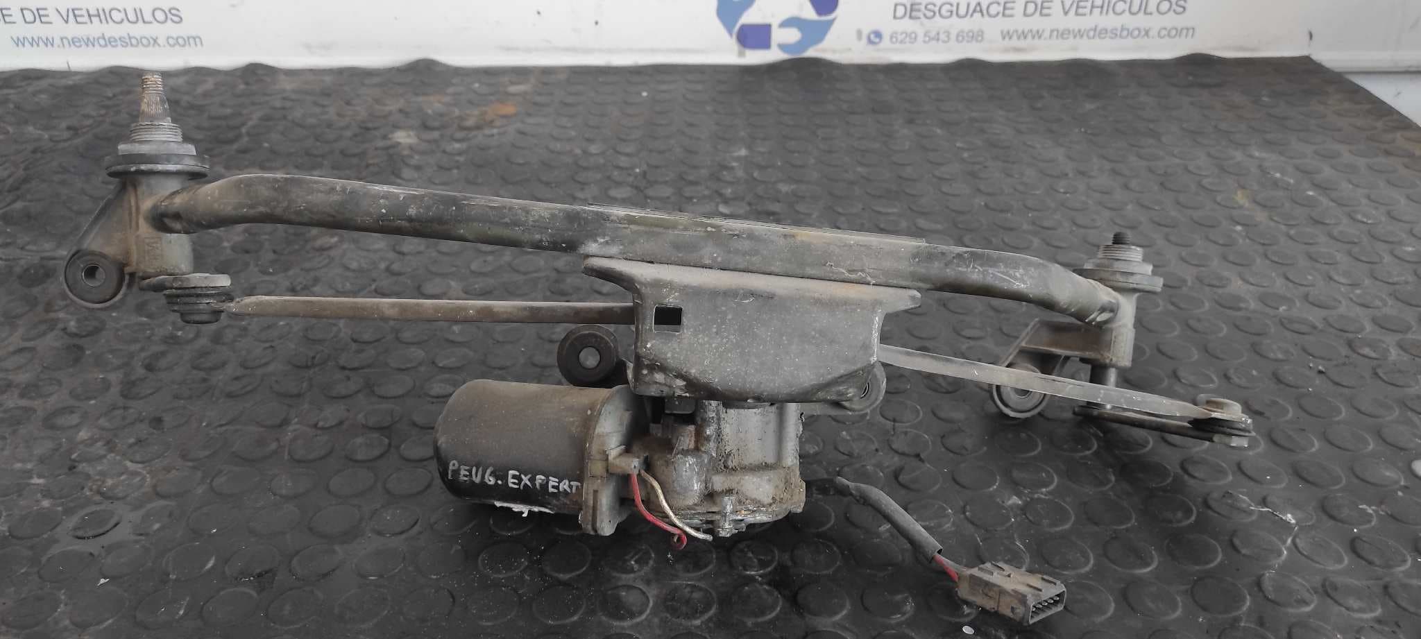 Recambio de MOTOR LIMPIA DELANTERO para PEUGEOT EXPERT KASTEN referencia OEM IAM 53547302 2