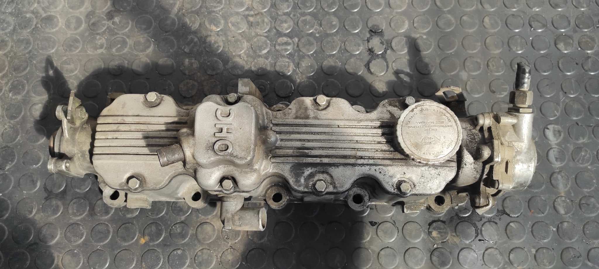 Recambio de CULATIN para OPEL KADETT E 16D referencia OEM IAM R90209830 8