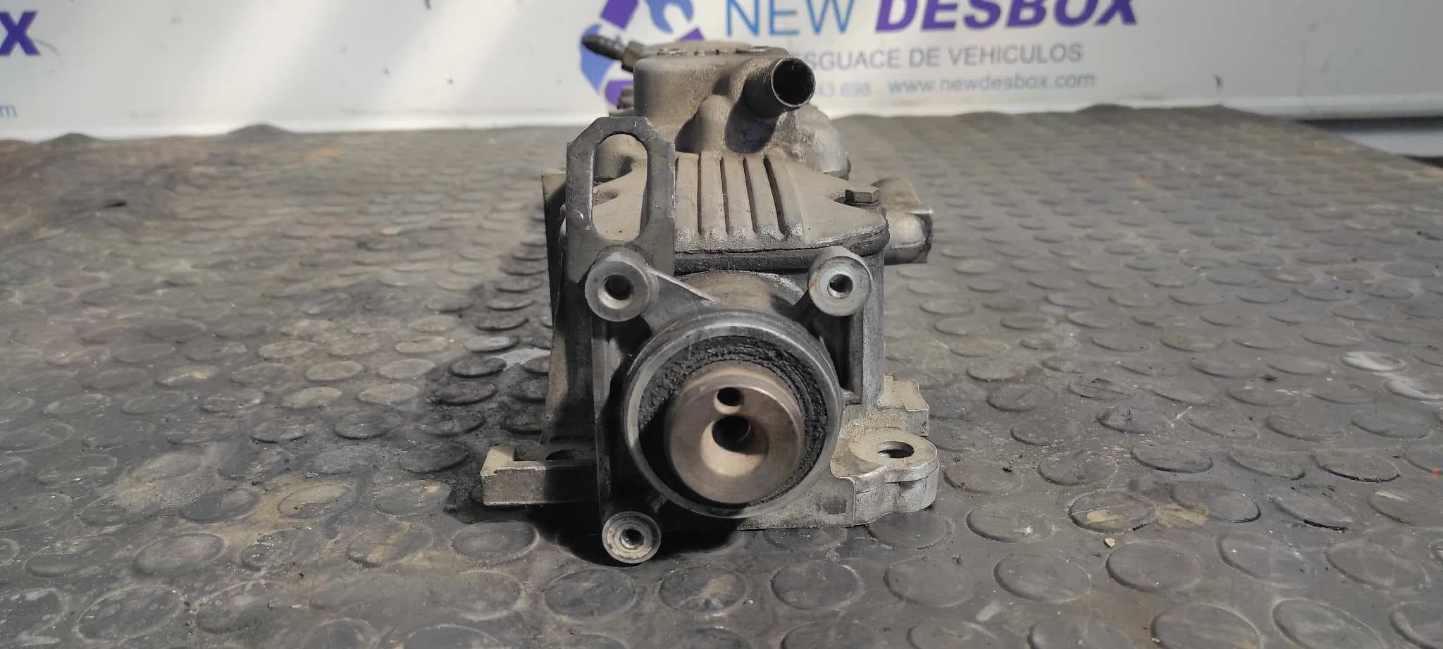 Recambio de CULATIN para OPEL KADETT E 16D referencia OEM IAM R90209830 4
