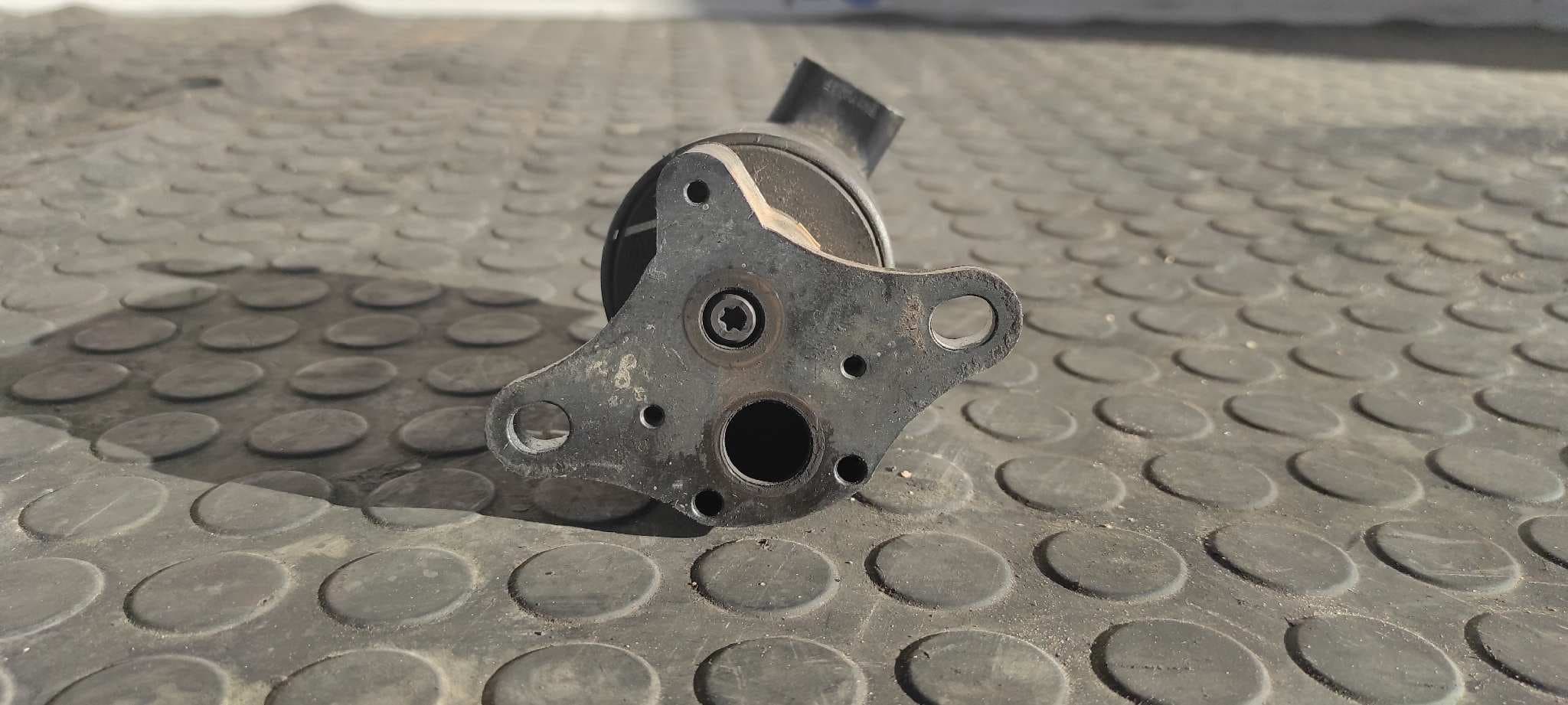 Recambio de VALVULA EGR para PEUGEOT 206 CC 2.0 16V CAT RFNEW10J4 referencia OEM IAM 9709732691A   - NEGRO 3