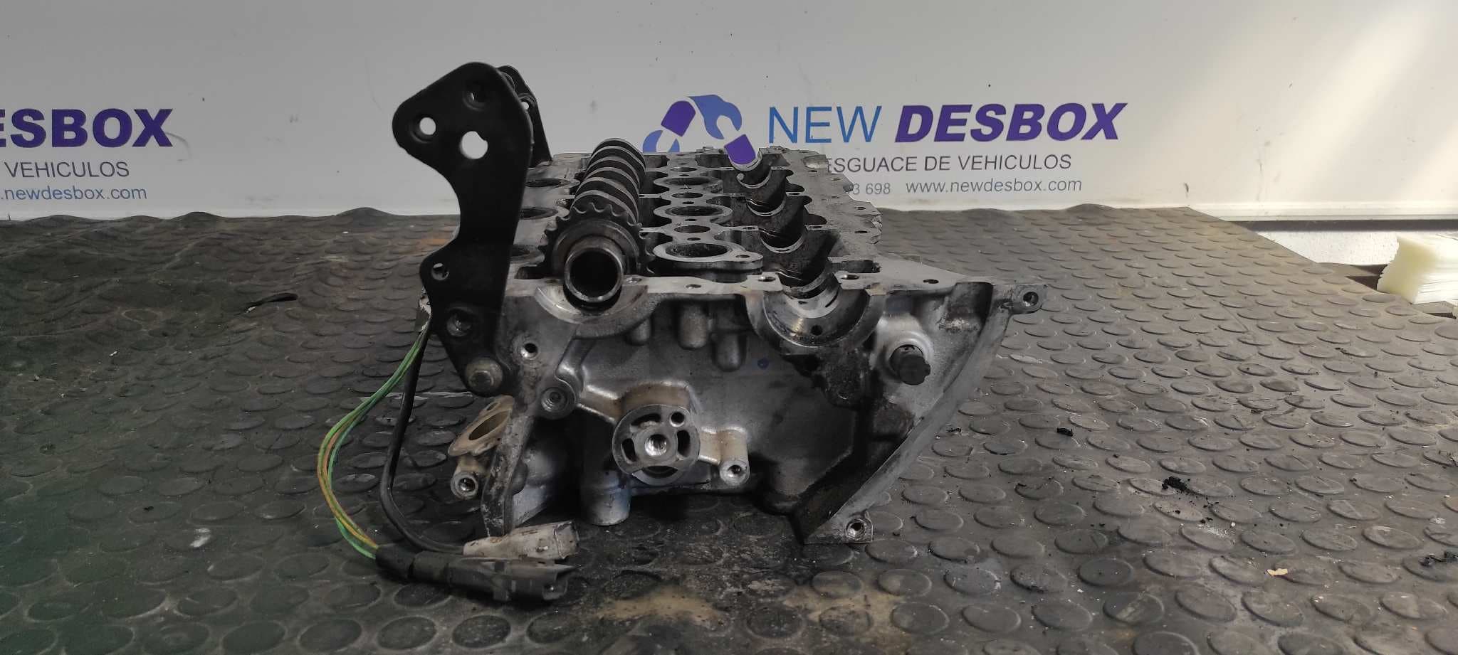 Recambio de CULATA para PEUGEOT 407 COUPE 2.7 HDI FAP CAT (UHZ / DT17TED4) UHZDT17 referencia OEM IAM 4R8Q6C064 9
