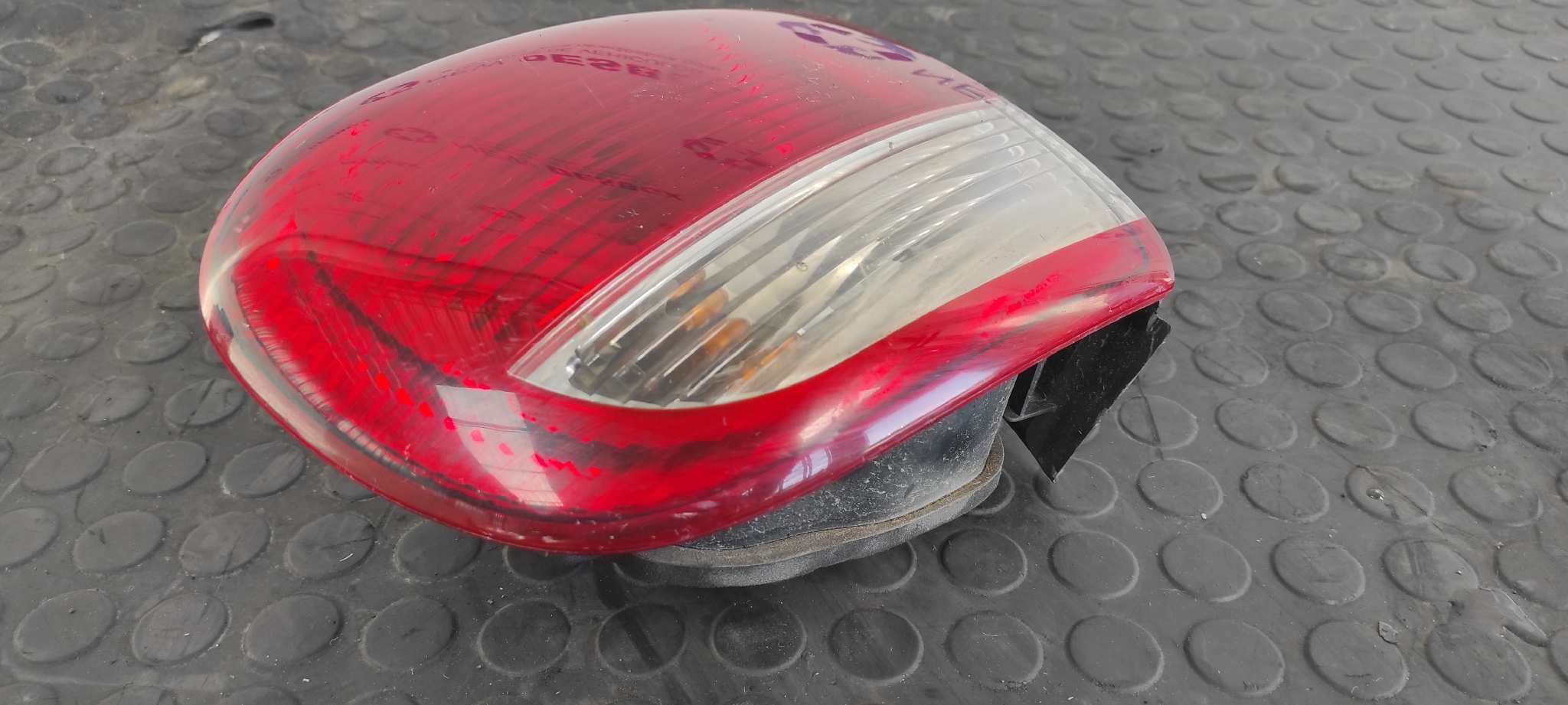 Recambio de PILOTO TRASERO DERECHO para SEAT TOLEDO (1M2) Select ASV referencia OEM IAM 1M5945096B   - GRIS 3