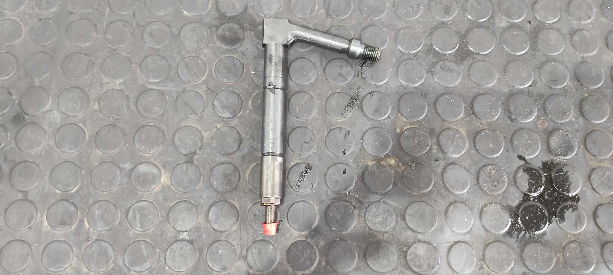 Recambio de INYECTOR para NISSAN PATROL GR (Y61) 3.0 16V Turbodiesel CAT ZD30DDTI referencia OEM IAM 0626484120   - ROJO 4