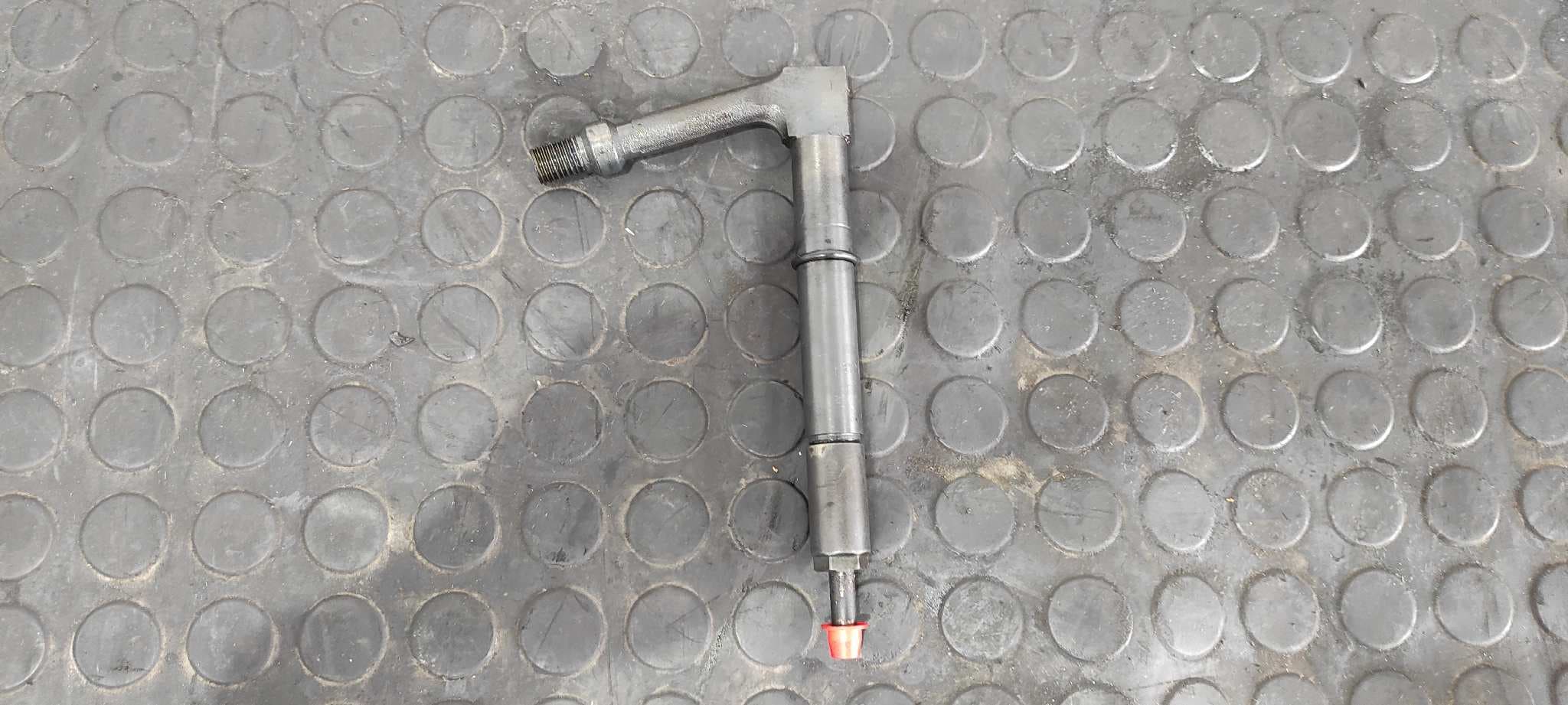 Recambio de INYECTOR para NISSAN PATROL GR (Y61) 3.0 16V Turbodiesel CAT ZD30DDTI referencia OEM IAM 8Y21484120   - ROJO