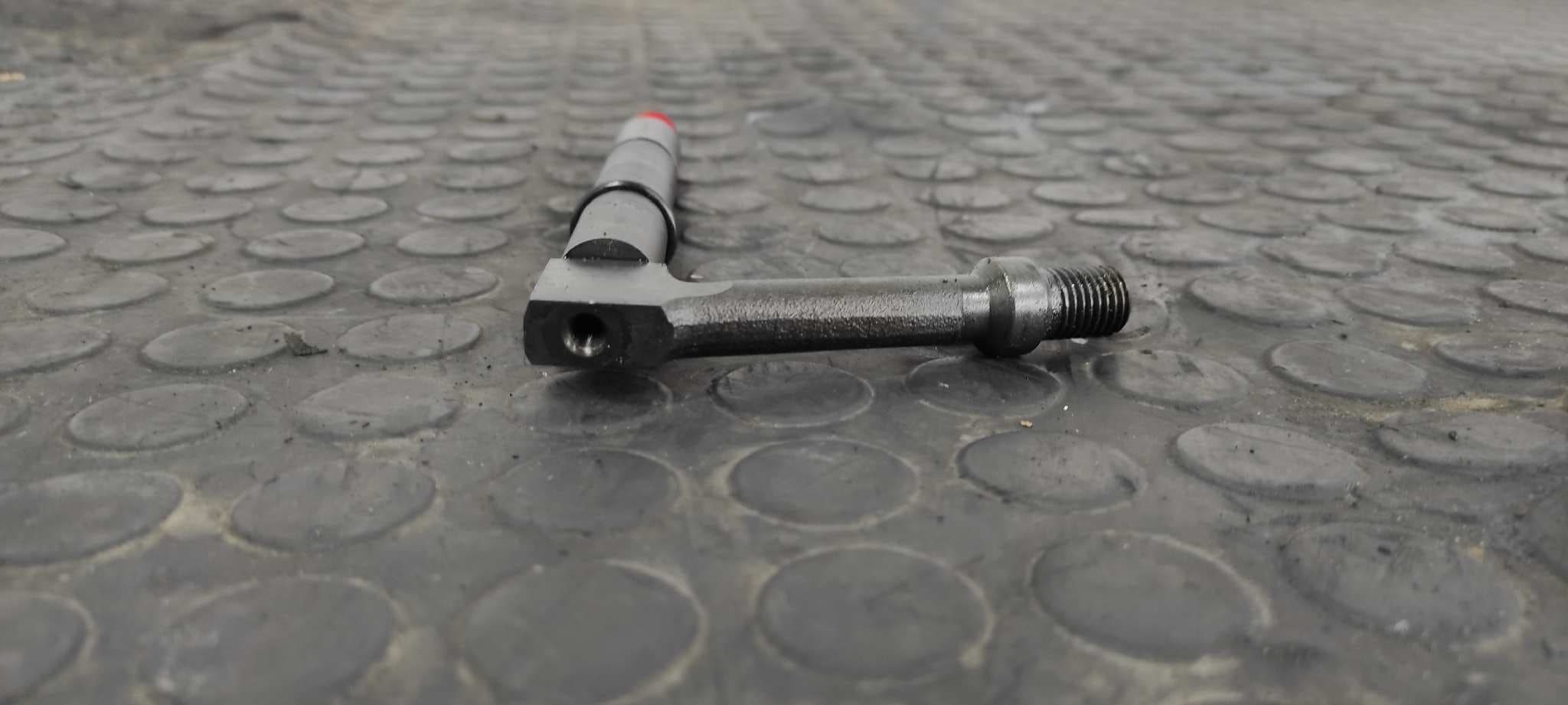 Recambio de INYECTOR para NISSAN PATROL GR (Y61) 3.0 16V Turbodiesel CAT ZD30DDTI referencia OEM IAM 8Y21484120   - ROJO 3