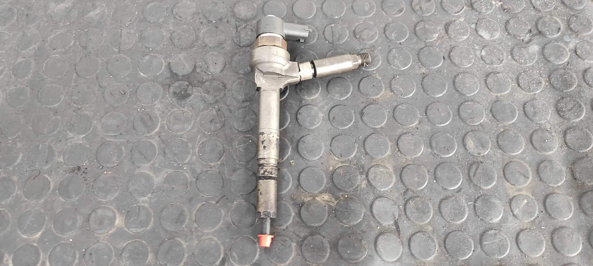 Recambio de INYECTOR para OPEL ASTRA H BERLINA Elegance Z17DTH referencia OEM IAM 0445110175   - GRIS 2