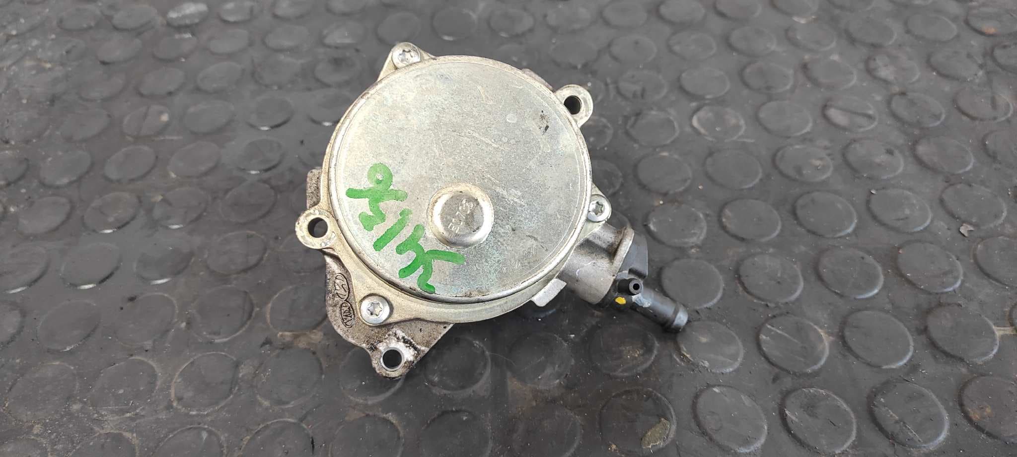 Recambio de DEPRESOR FRENO / BOMBA VACIO para KIA RIO 1.5 CRDi Active D4FA referencia OEM IAM 288102A200   - NEGRO 4