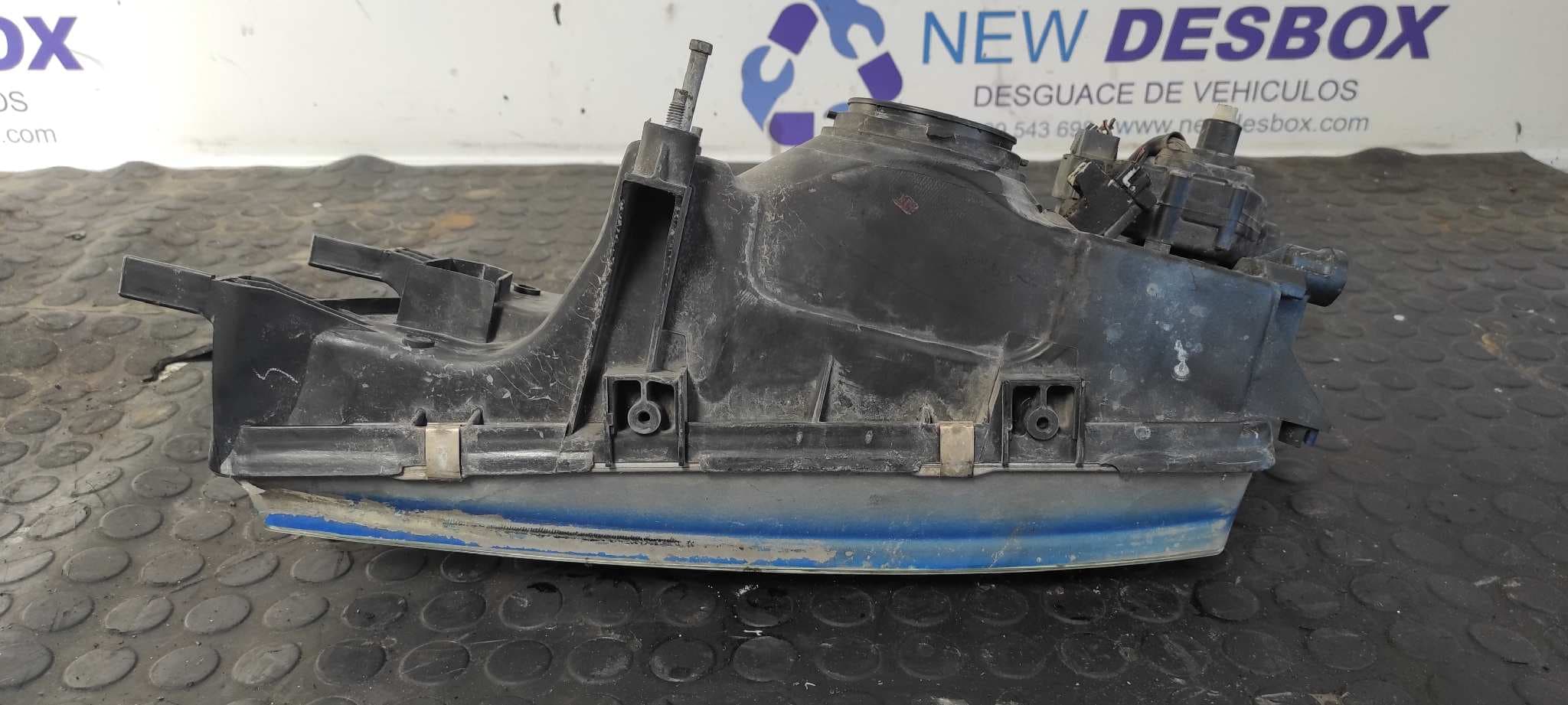 Recambio de FARO DERECHO para NISSAN ALMERA (N15) Ambiente (1998) GA16DE referencia OEM IAM ICHIKOH 1593   - AZUL 3
