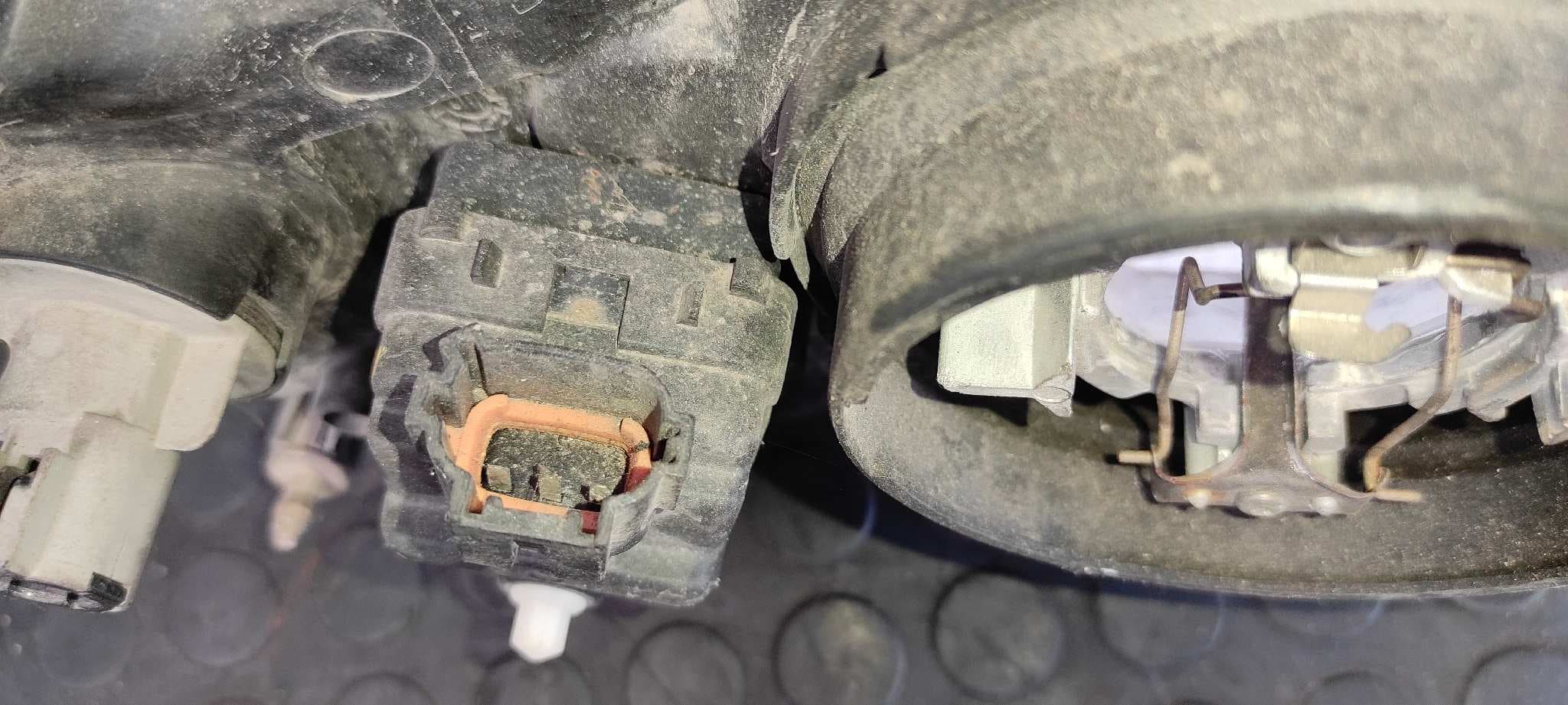 Recambio de FARO IZQUIERDO para NISSAN MICRA (K11) referencia OEM IAM 89004679 3