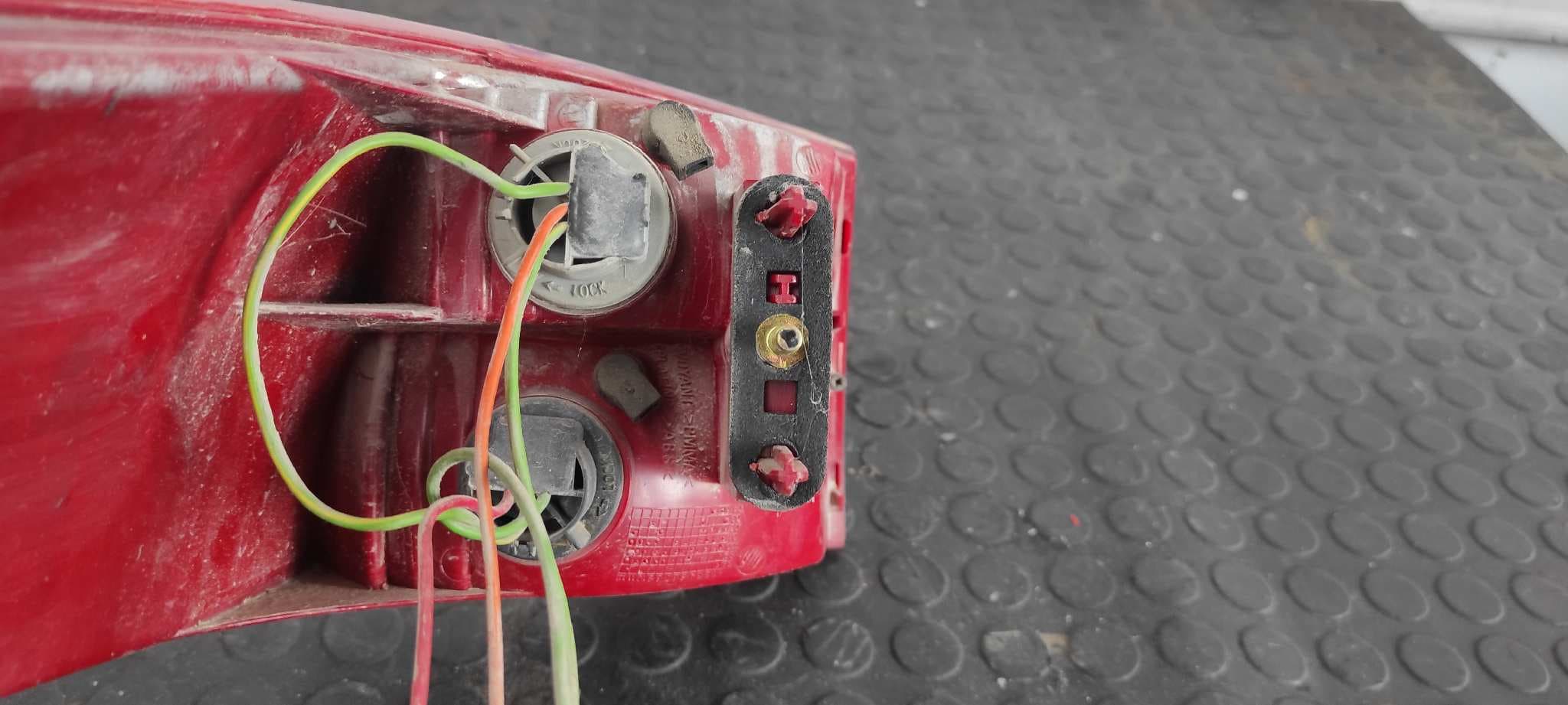 Recambio de PILOTO TRASERO DERECHO para PEUGEOT 607 (S1) referencia OEM IAM 2543D 5