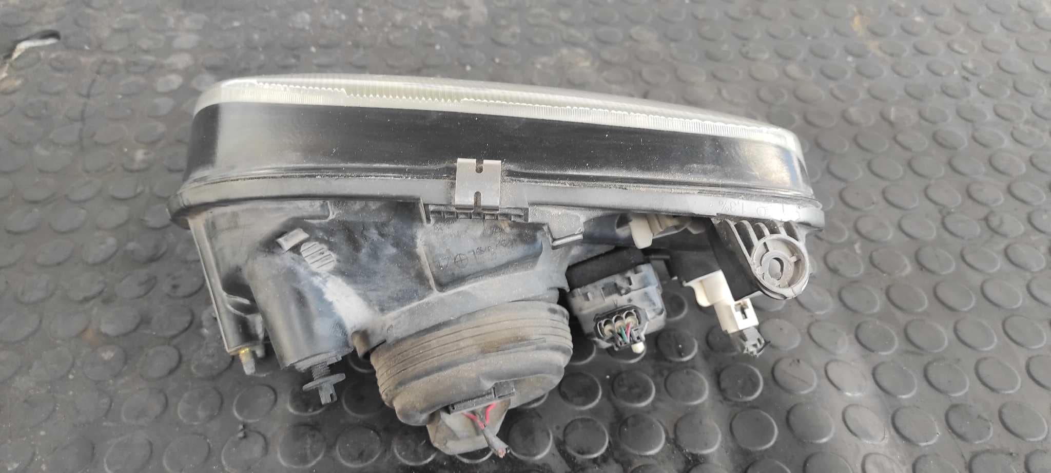 Recambio de FARO DERECHO para NISSAN MICRA (K11) 1.0 16V CAT CG10       referencia OEM IAM 7140   - BLANCO 4