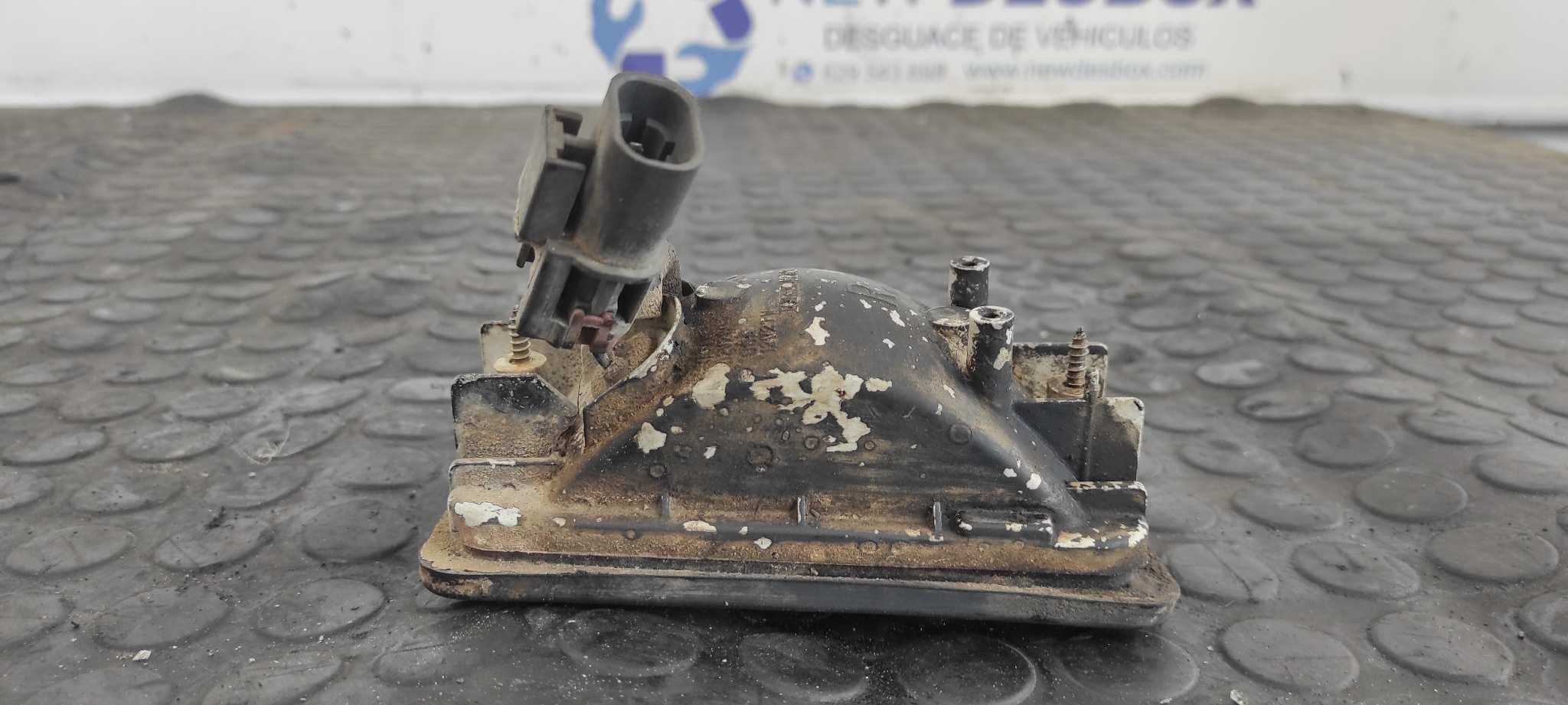 Recambio de FARO ANTINIEBLA TRASERO DERECHO para NISSAN PATROL (K/W160) referencia OEM IAM IKI 4296 5