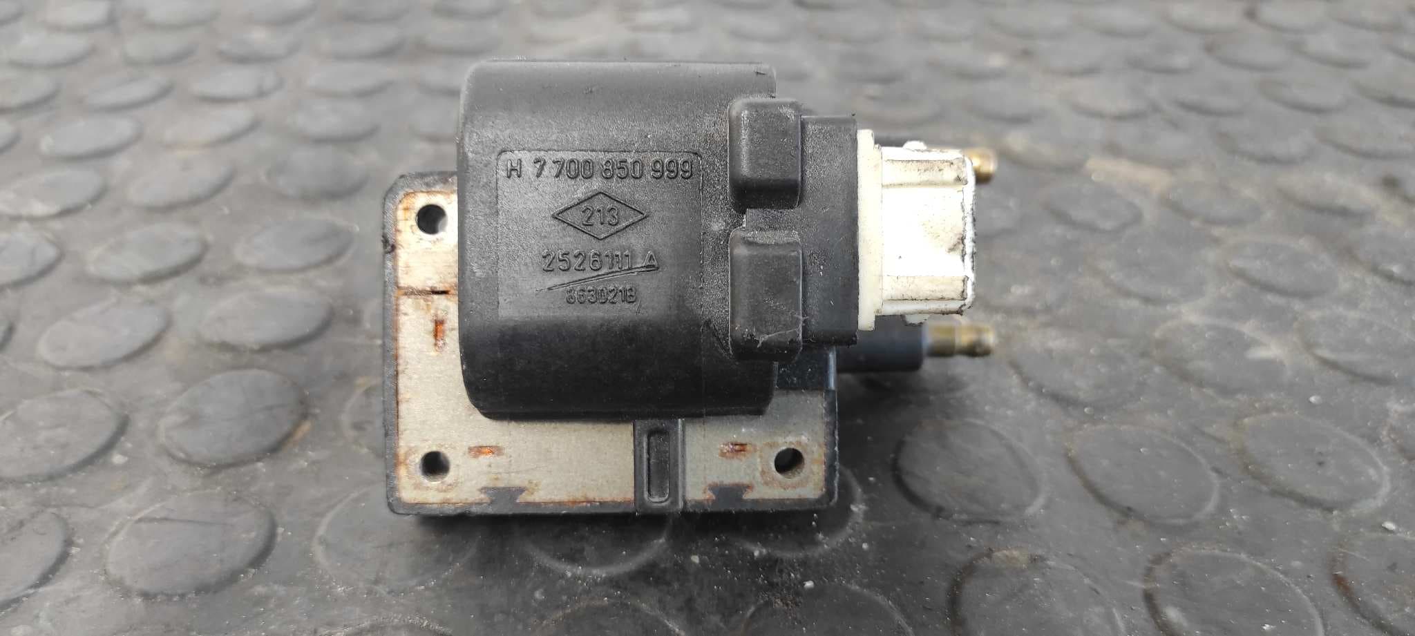 Recambio de BOBINA ENCENDIDO para RENAULT MEGANE I BERLINA HATCHBACK (BA0) K7M702 referencia OEM IAM 7700850999 2