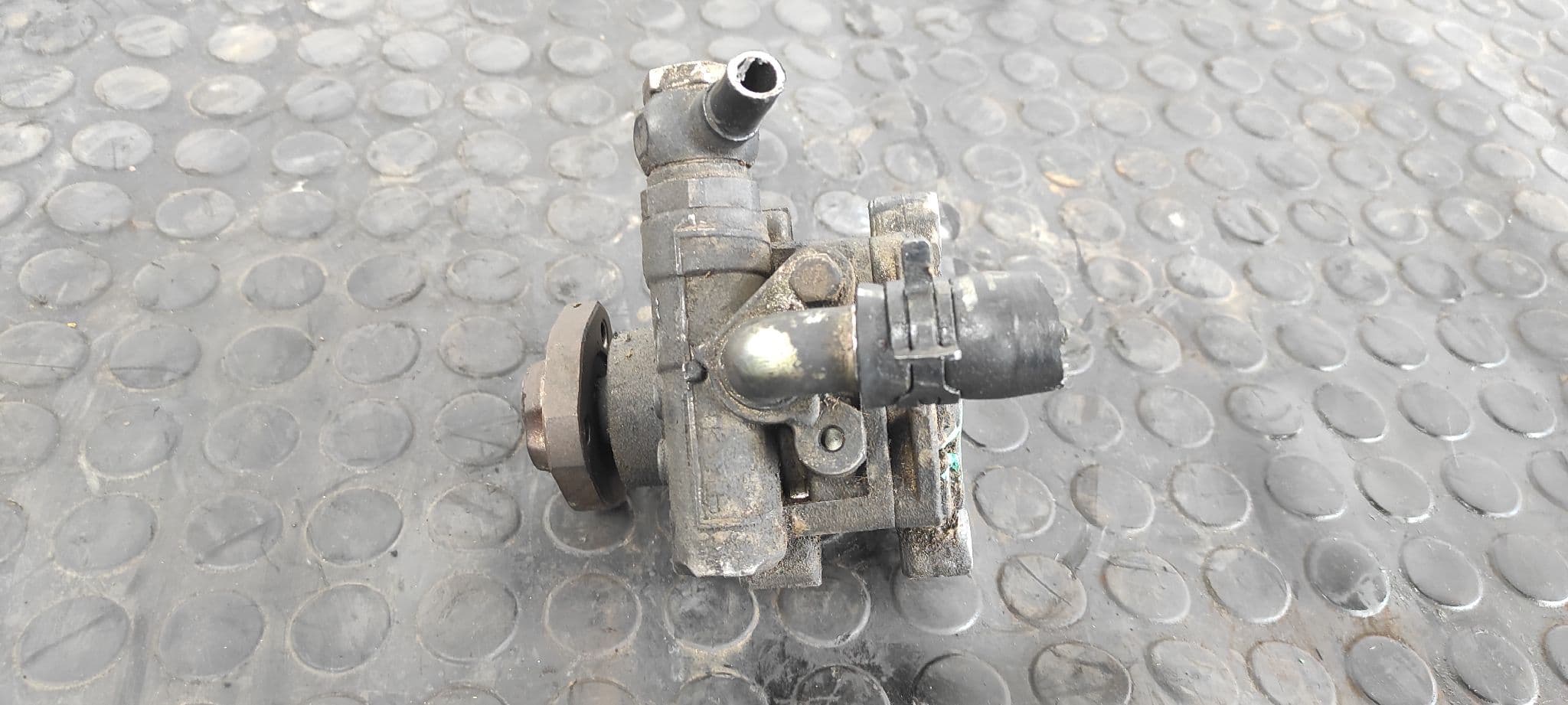 Recambio de BOMBA DIRECCION para AUDI A3 (8L) 1.9 TDI AHF referencia OEM IAM 1J0422154A   - AZUL 3