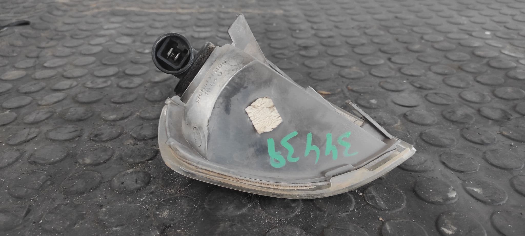 Recambio de PILOTO DELANTERO IZQUIERDO para PEUGEOT 405 BERLINA Embassy D D9BXUD9A referencia OEM IAM 10840   - BLANCO 2