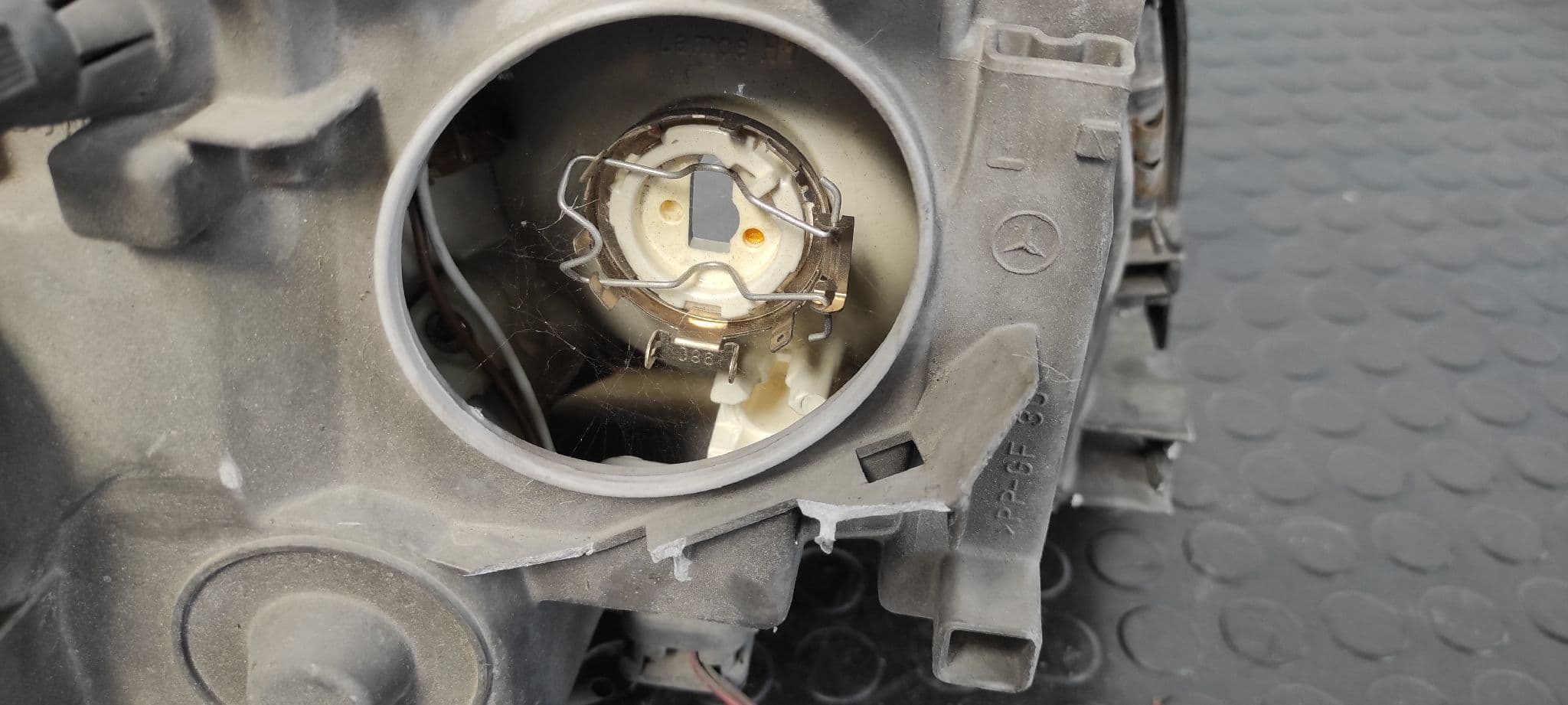 Recambio de FARO IZQUIERDO para MERCEDES-BENZ CLASE S (W140) referencia OEM IAM 1408208961 9