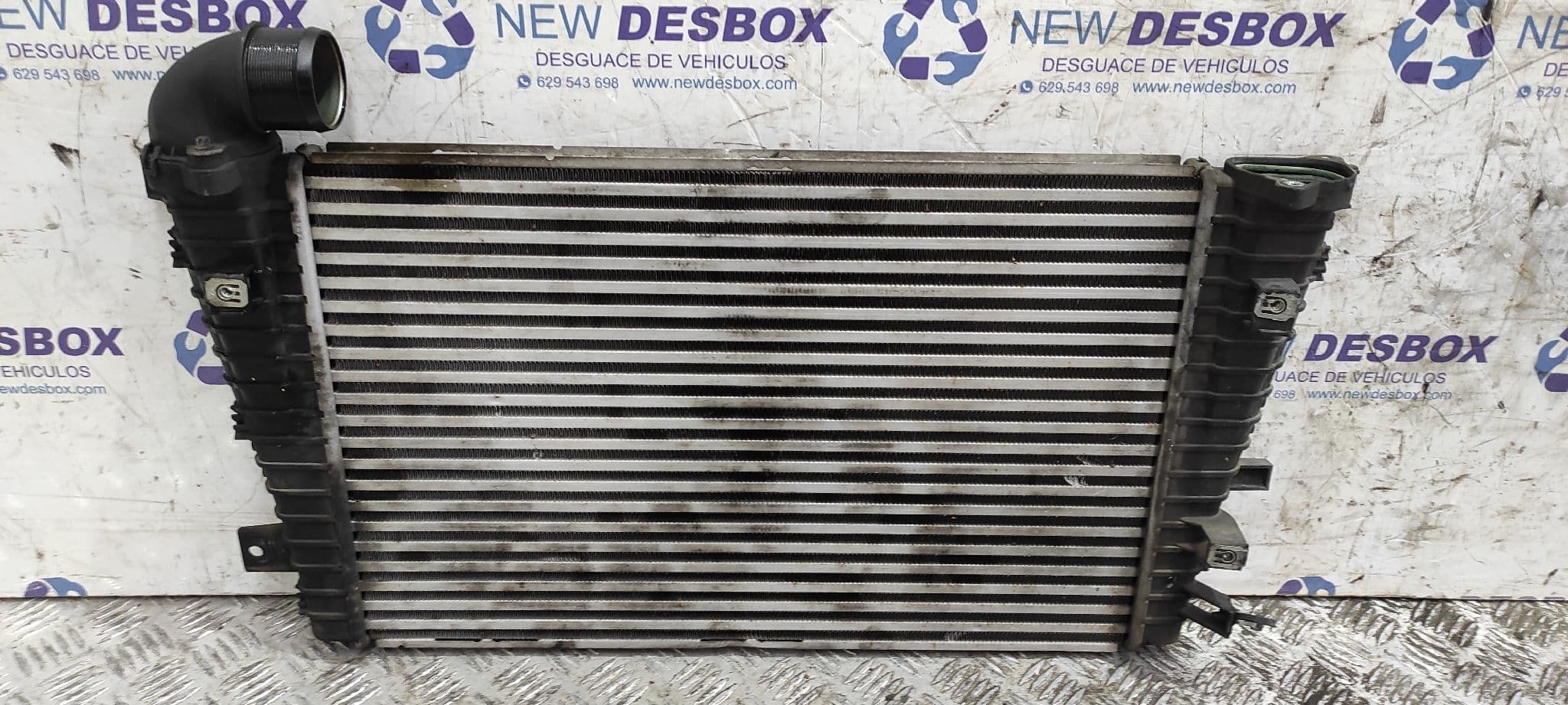 Recambio de INTERCOOLER para OPEL ZAFIRA B Z19DT referencia OEM IAM 13223395   - BLANCO 5