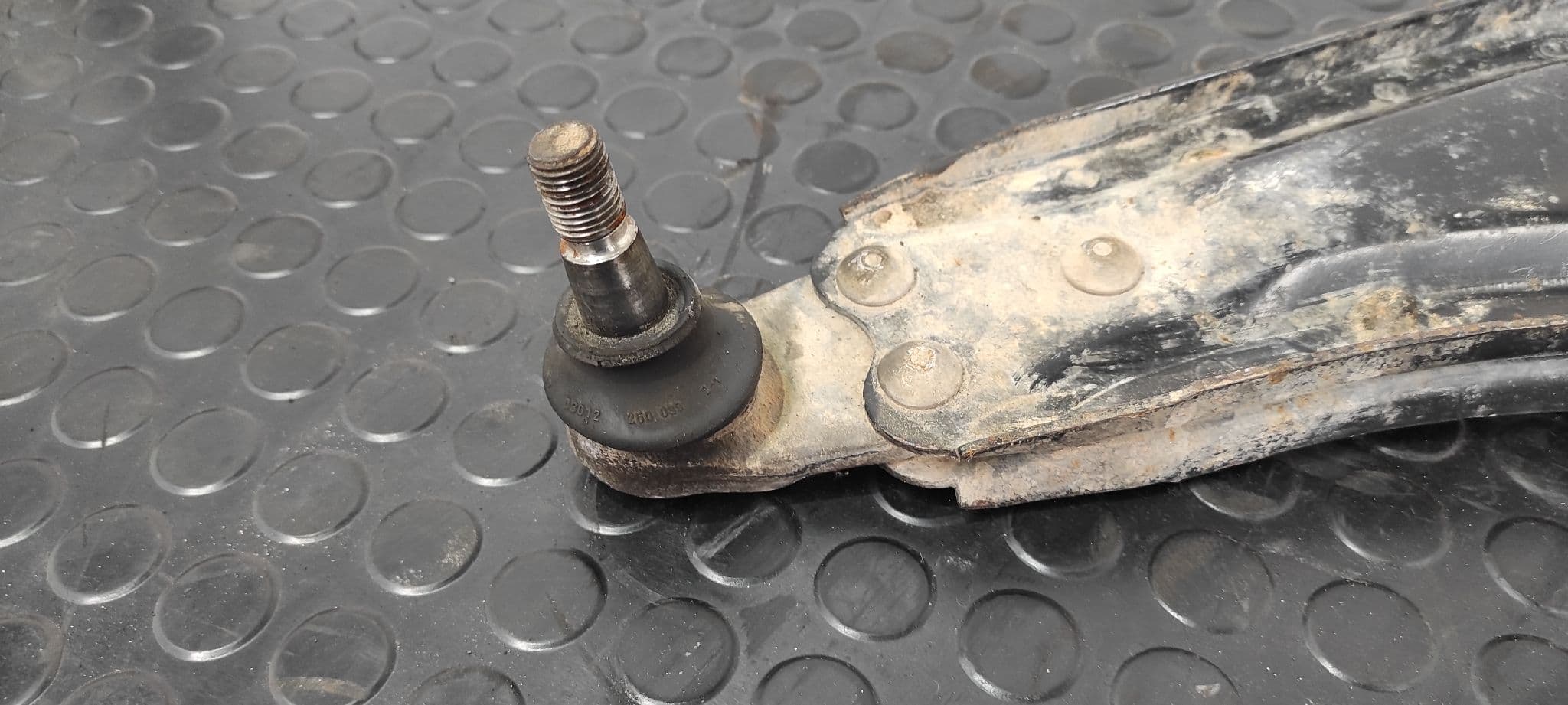 Recambio de BRAZO IZQUIERDO INFERIOR DELANTERO para LAND ROVER FREELANDER (LN) 204D3 referencia OEM IAM RDH100130   - VERDE 2