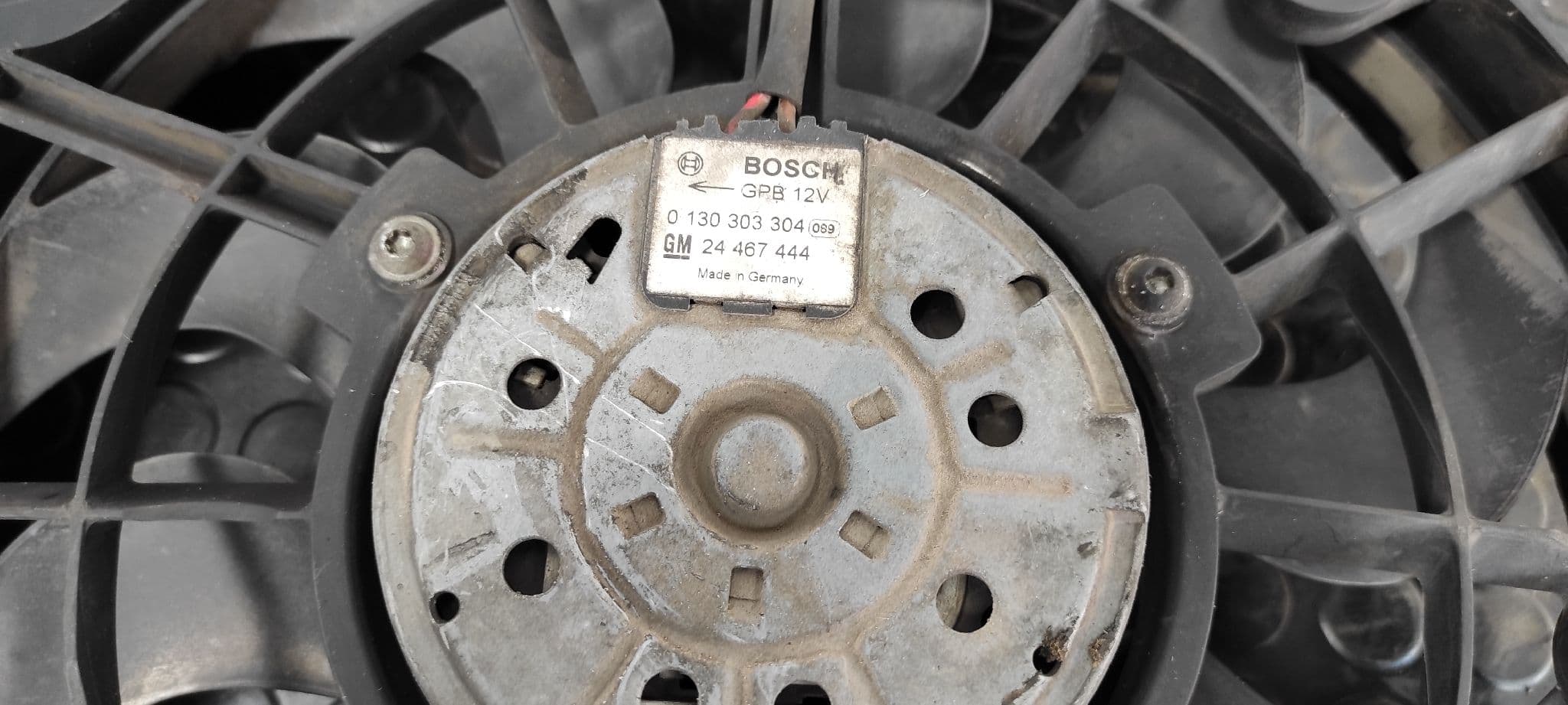 Recambio de ELECTROVENTILADOR para OPEL ASTRA H Z17DTH referencia OEM IAM 24467442 6