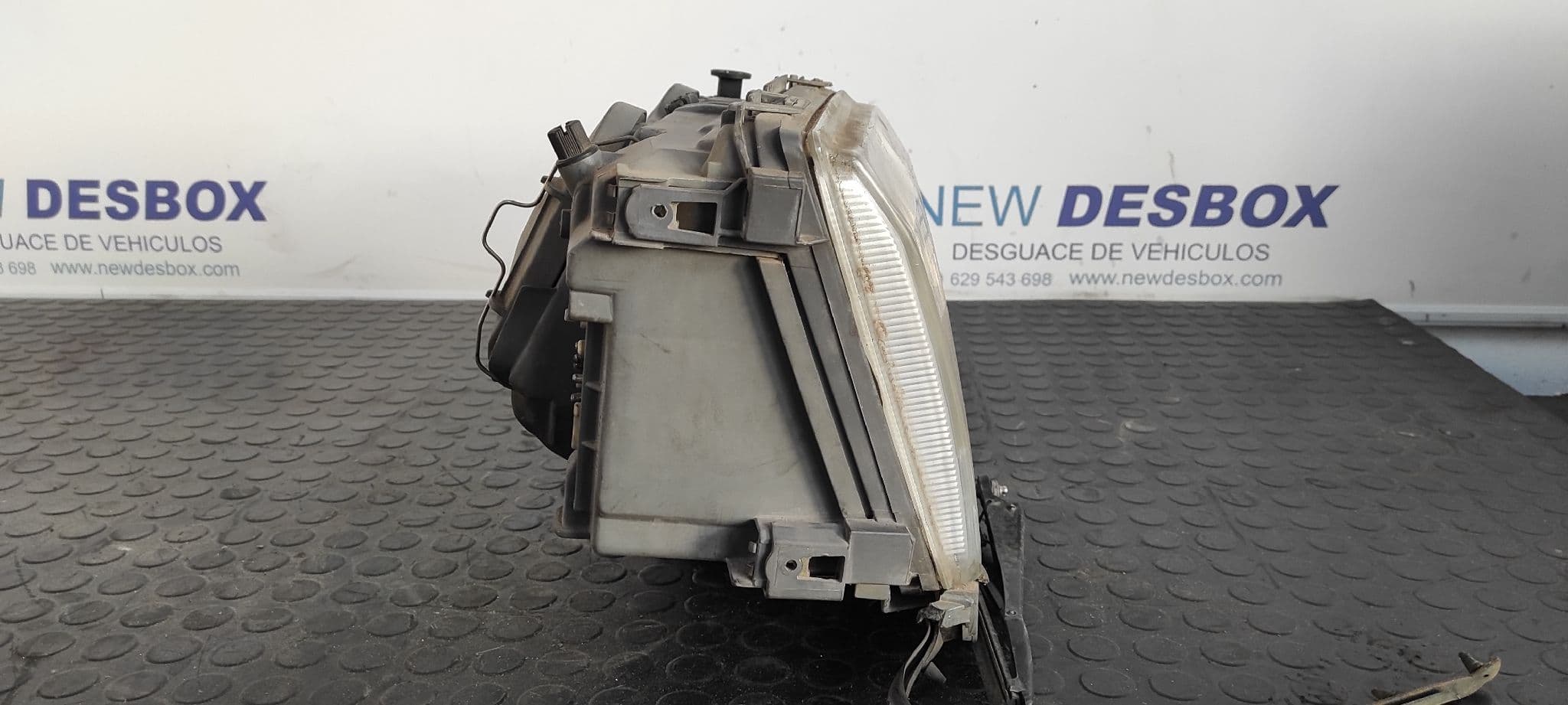 Recambio de FARO DERECHO para MERCEDES-BENZ CLASE S (W140) referencia OEM IAM 1408202661 8