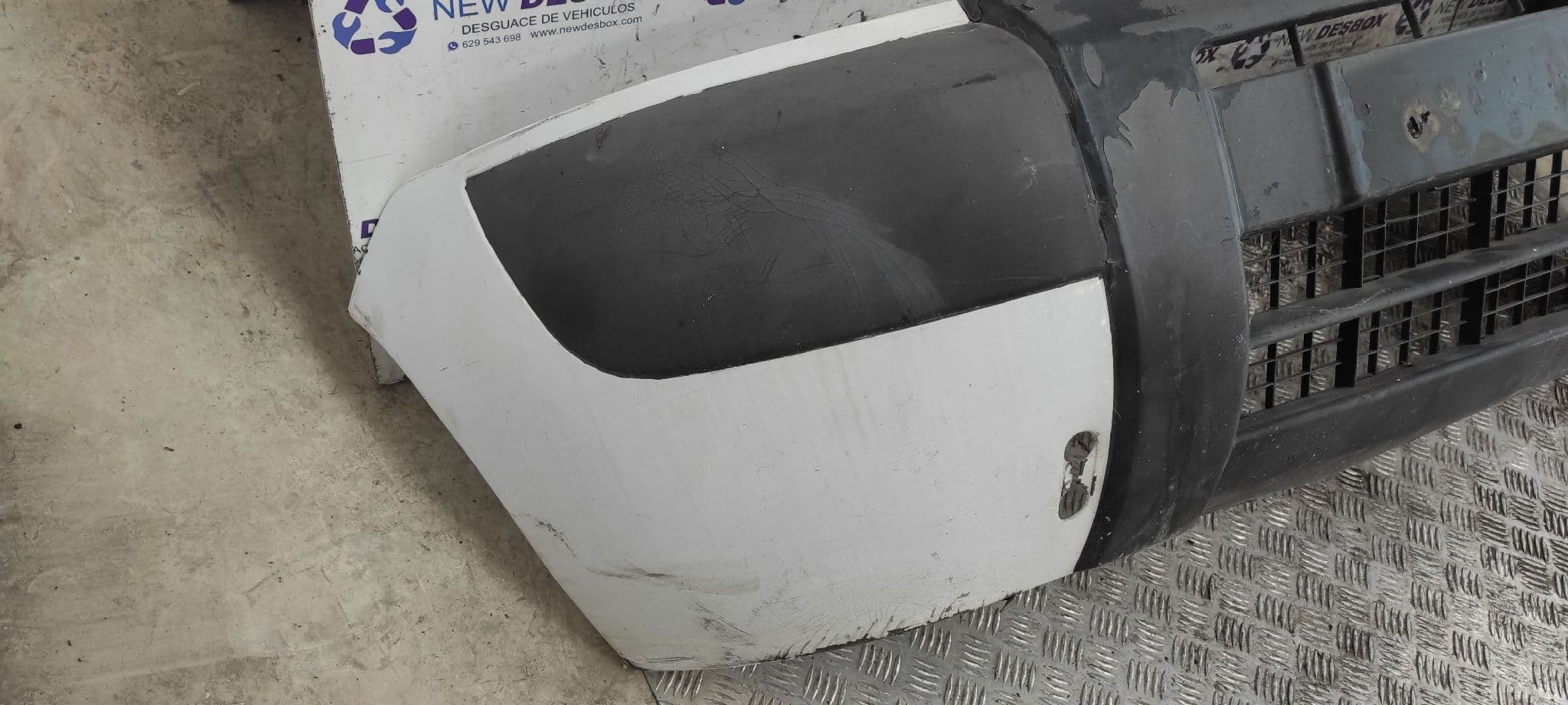 Recambio de PARAGOLPES DELANTERO para PEUGEOT PARTNER (S1) WJYDW8B referencia OEM IAM    - BLANCO 6