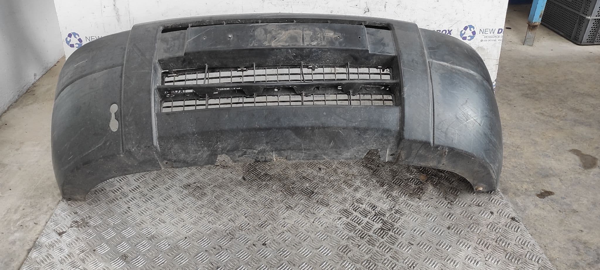 Recambio de PARAGOLPES DELANTERO para PEUGEOT PARTNER (S2) 1.9 Diesel WJYDW8B referencia OEM IAM    - GRIS 7