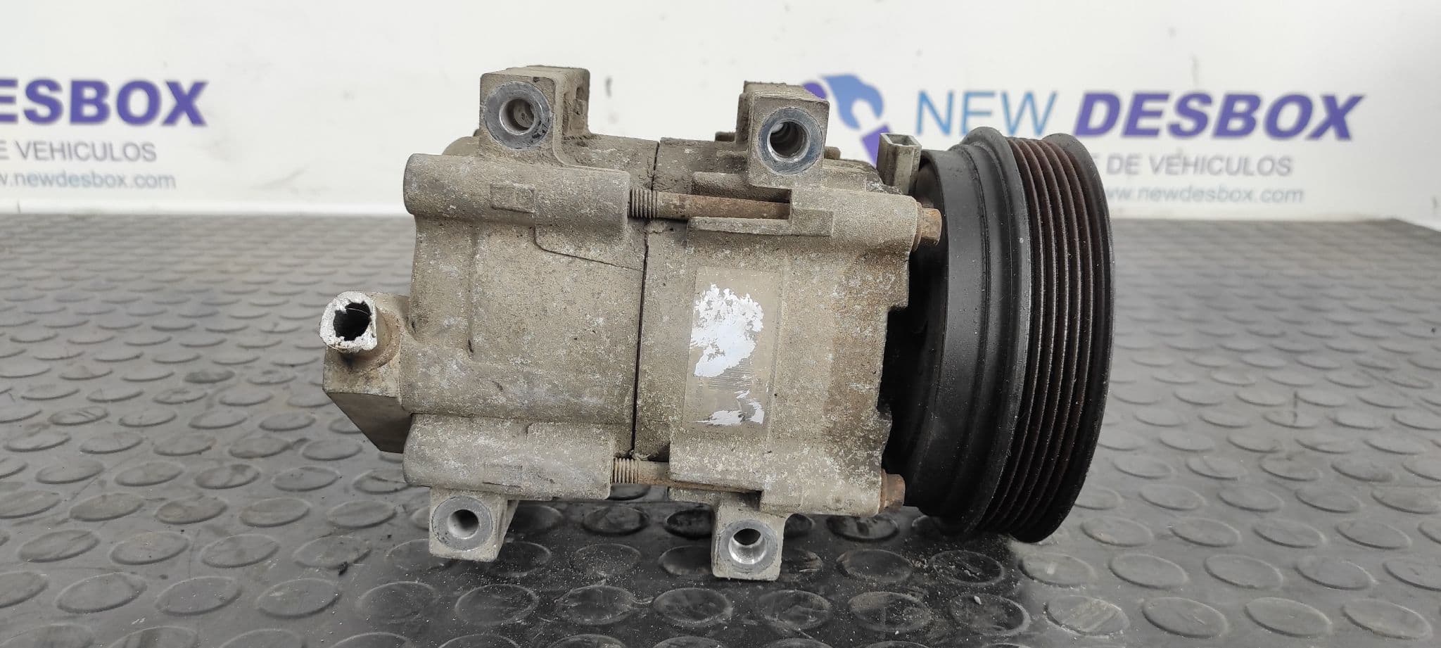 Recambio de COMPRESOR AIRE ACONDICIONADO para FORD PUMA (CCE) 1.7 16V CAT MHA referencia OEM IAM 97FW19D629AA   - ROJO 2