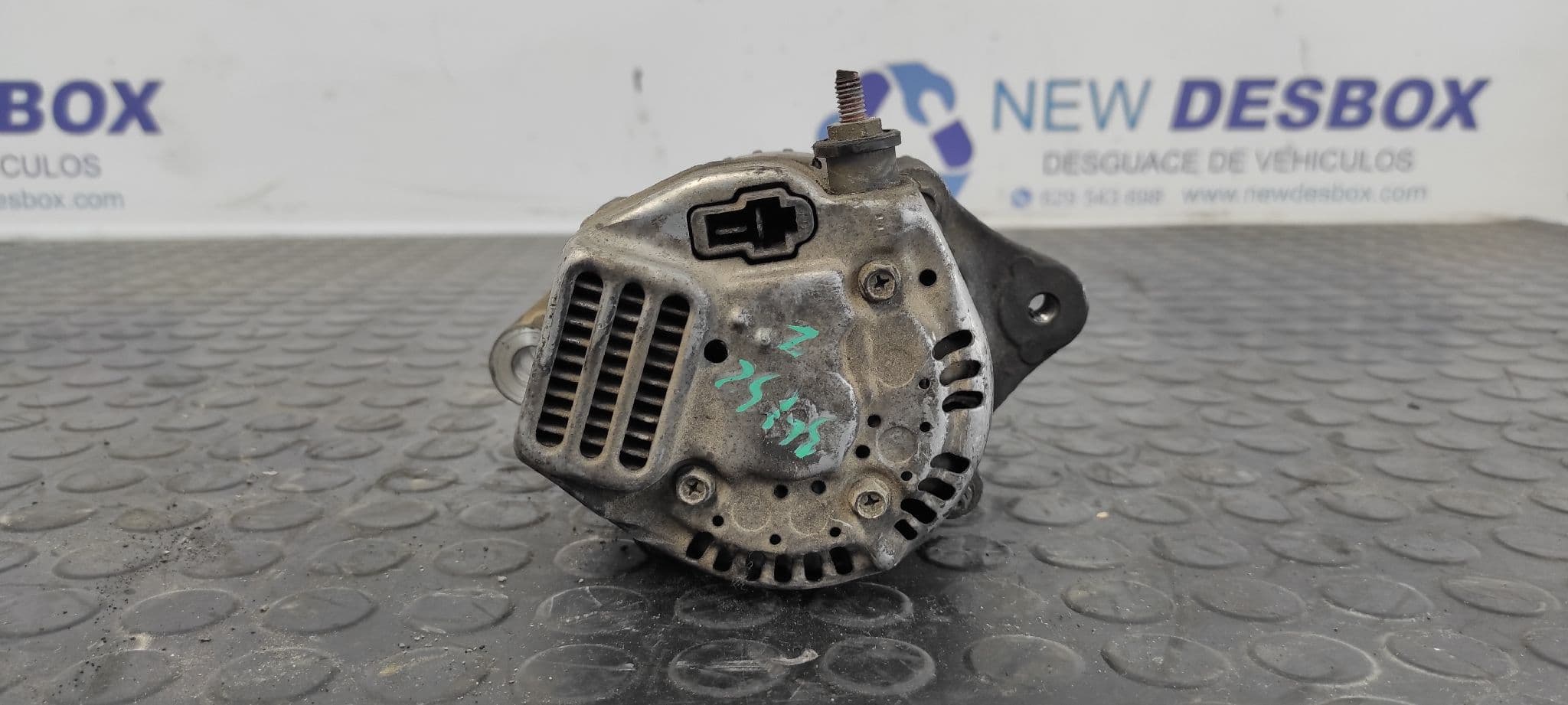 Recambio de ALTERNADOR para AIXAM 400 Z402 referencia OEM IAM 1588164201   - BLANCO 3