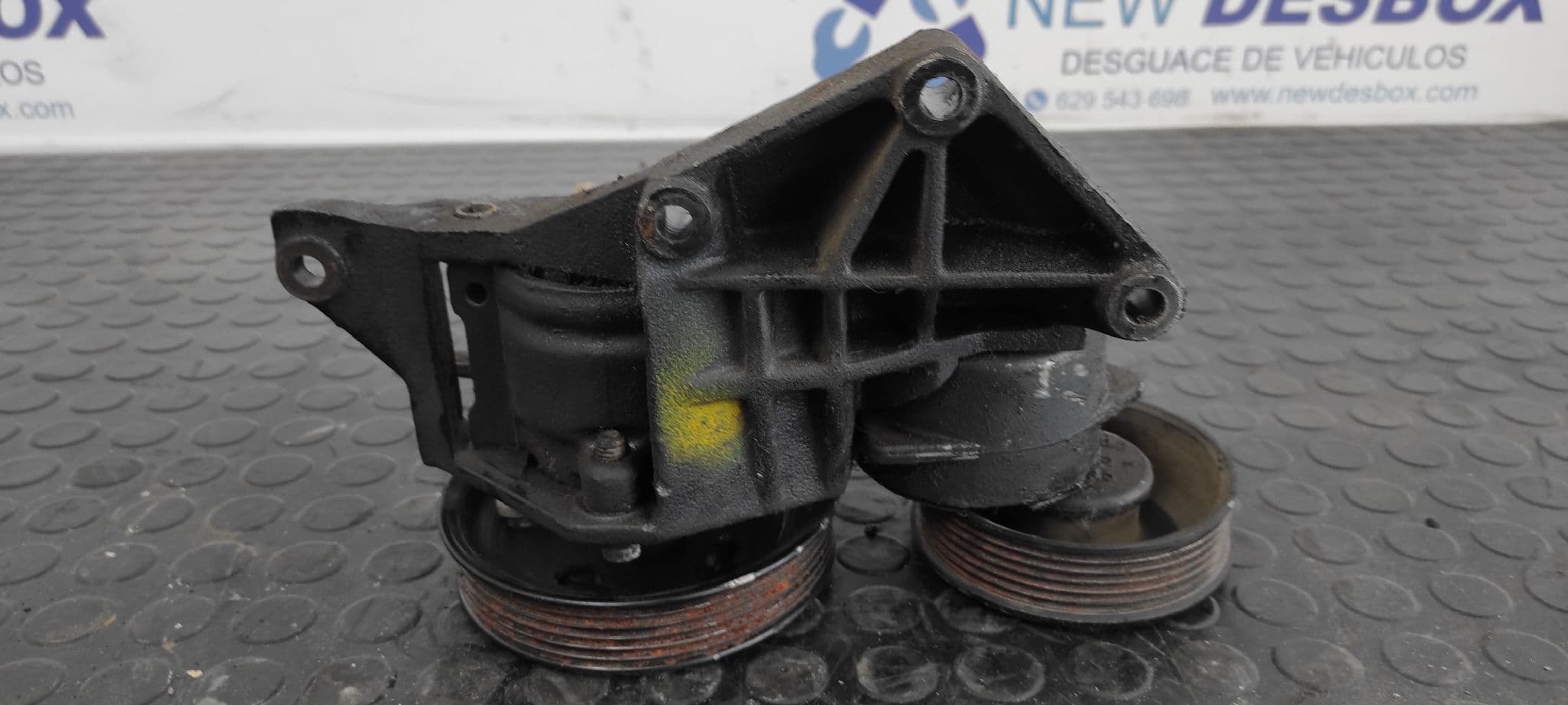 Recambio de BOMBA DIRECCION para FORD PUMA (CCE) 1.7 16V CAT MHA referencia OEM IAM 96MF3A733AE   - ROJO 5
