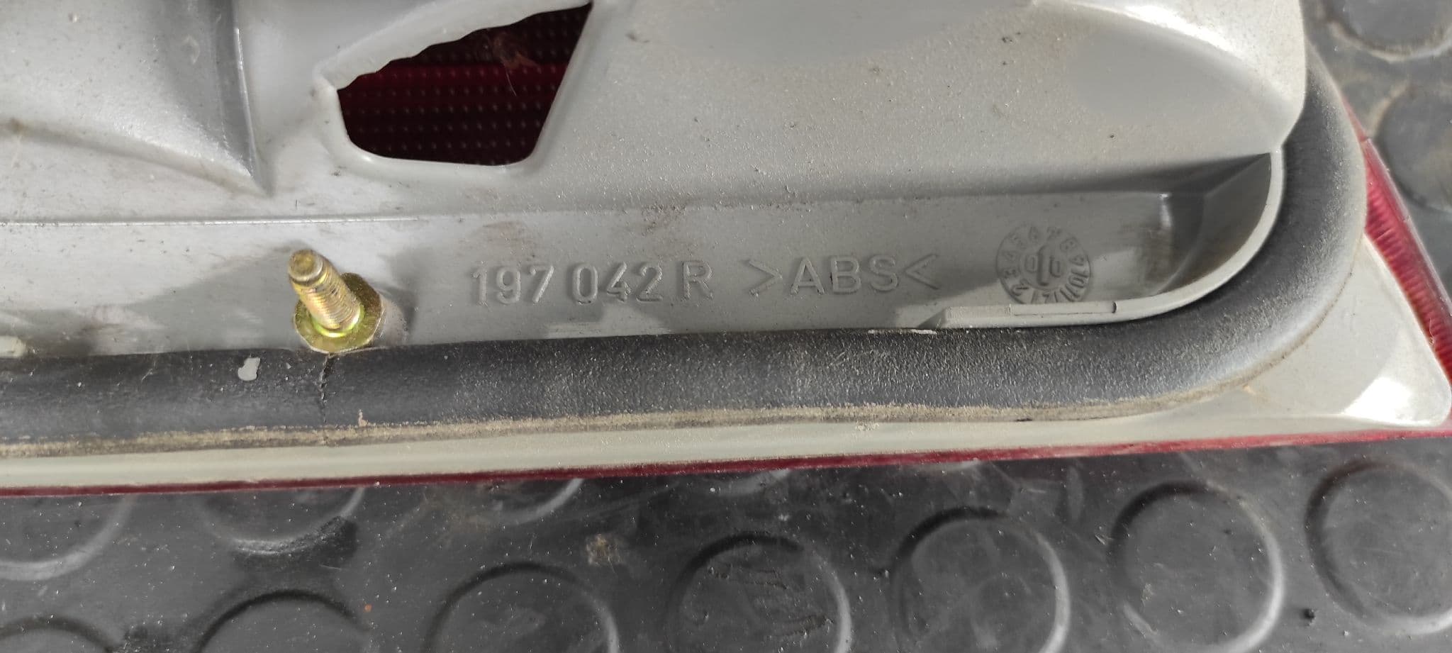 Recambio de PILOTO TRASERO DERECHO para MERCEDES-BENZ CLASE E (W210) BERLINA 3.2 V6 18V CAT 112941 referencia OEM IAM A2108204464   - PLATA 3