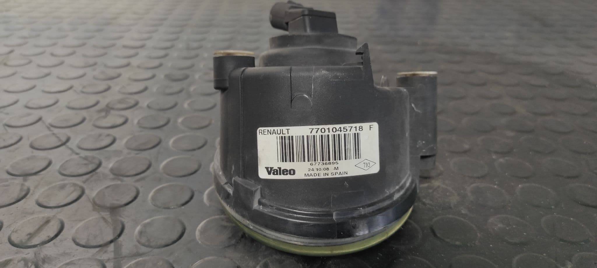 Recambio de FARO ANTINIEBLA IZQUIERDO para RENAULT LAGUNA (B56) 1.8 16V RT F4P760 referencia OEM IAM 7701045718   - BLANCO 4