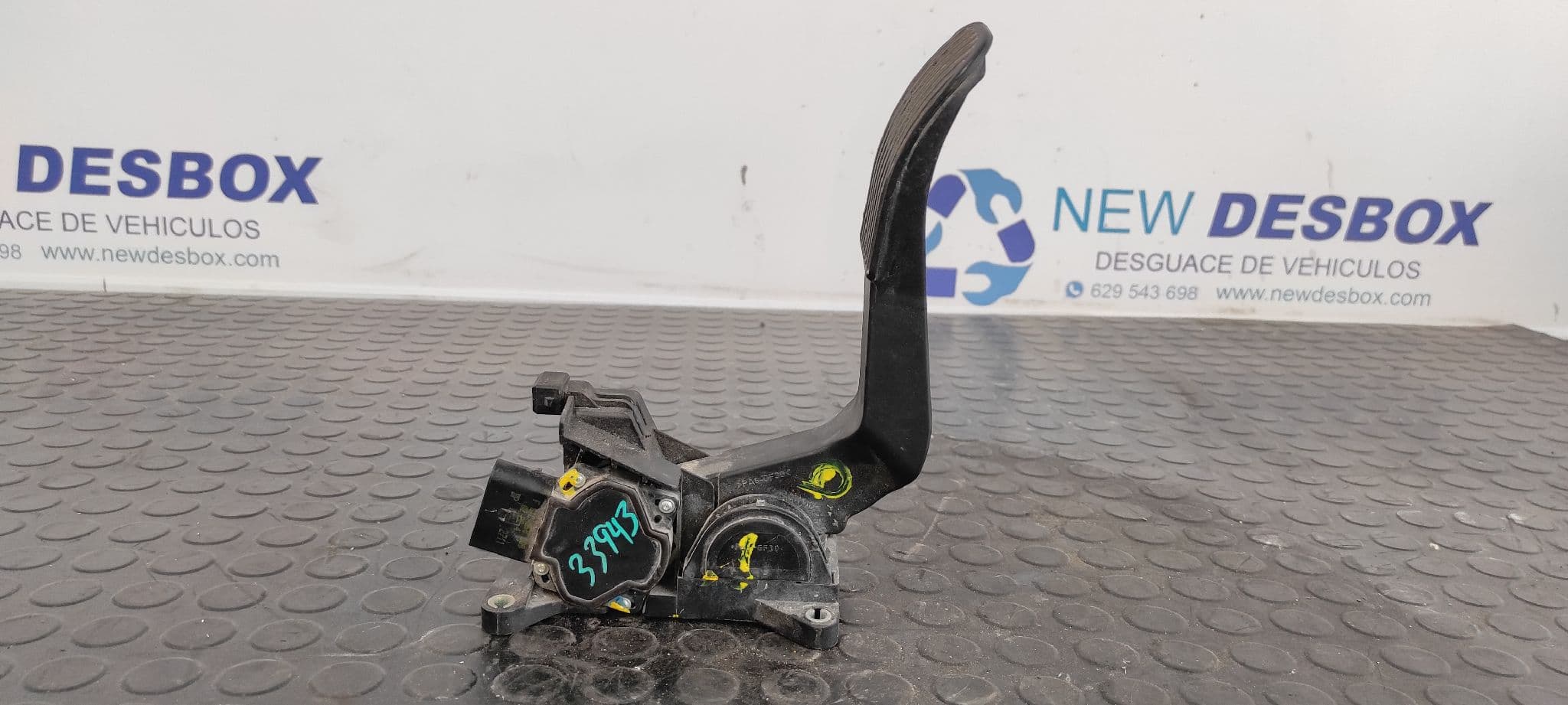 Recambio de POTENCIOMETRO PEDAL para MERCEDES-BENZ VITO (W638) CAJA CERRADA 2.2 16V CDI Turbodiesel CAT 611980 referencia OEM IAM A9013000504   - AMARILLO 3