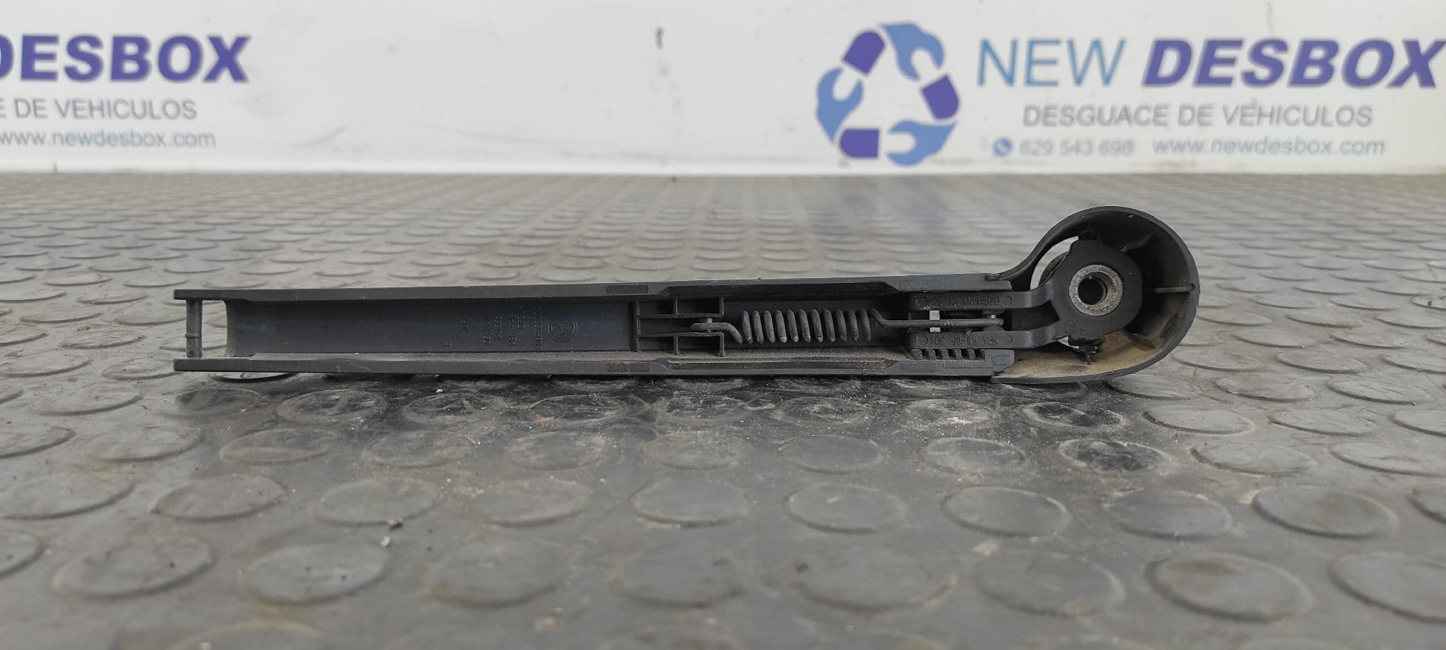 Recambio de BRAZO LIMPIA TRASERO para VOLKSWAGEN GOLF V BERLINA (1K1) Highline BKC referencia OEM IAM 6Q6955707B   - NEGRO 3