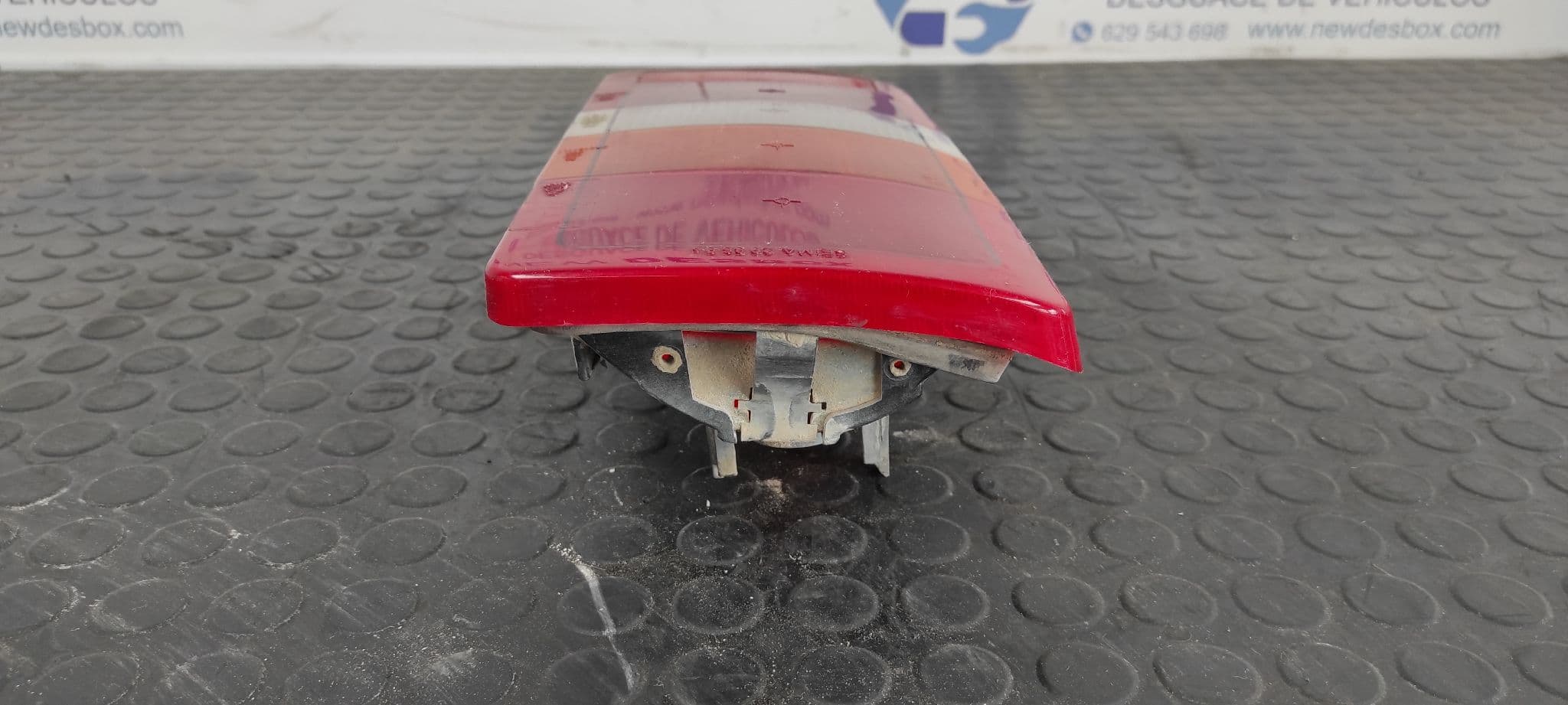 Recambio de PILOTO TRASERO IZQUIERDO para RENAULT TRAFIC (DESDE 5.89) 2.5 Diesel S8U750 referencia OEM IAM SEIMA 20860   - BLANCO 6