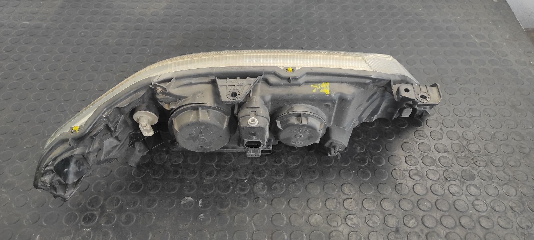 Recambio de FARO IZQUIERDO para RENAULT LAGUNA II (BG0) referencia OEM IAM 8200002845 8