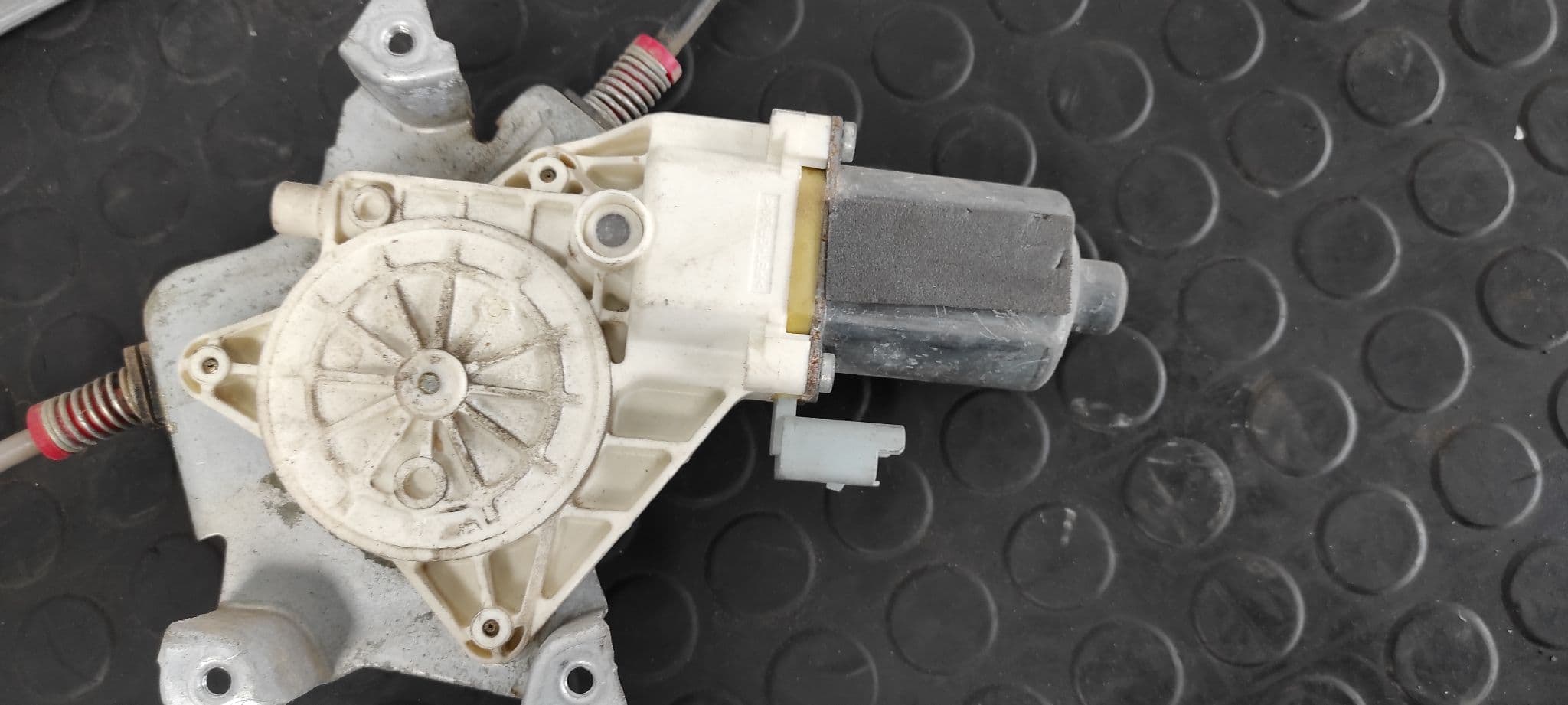 Recambio de ELEVALUNAS DELANTERO IZQUIERDO para NISSAN MICRA (K12E) Acenta K9K referencia OEM IAM 0130822202   - BLANCO 3