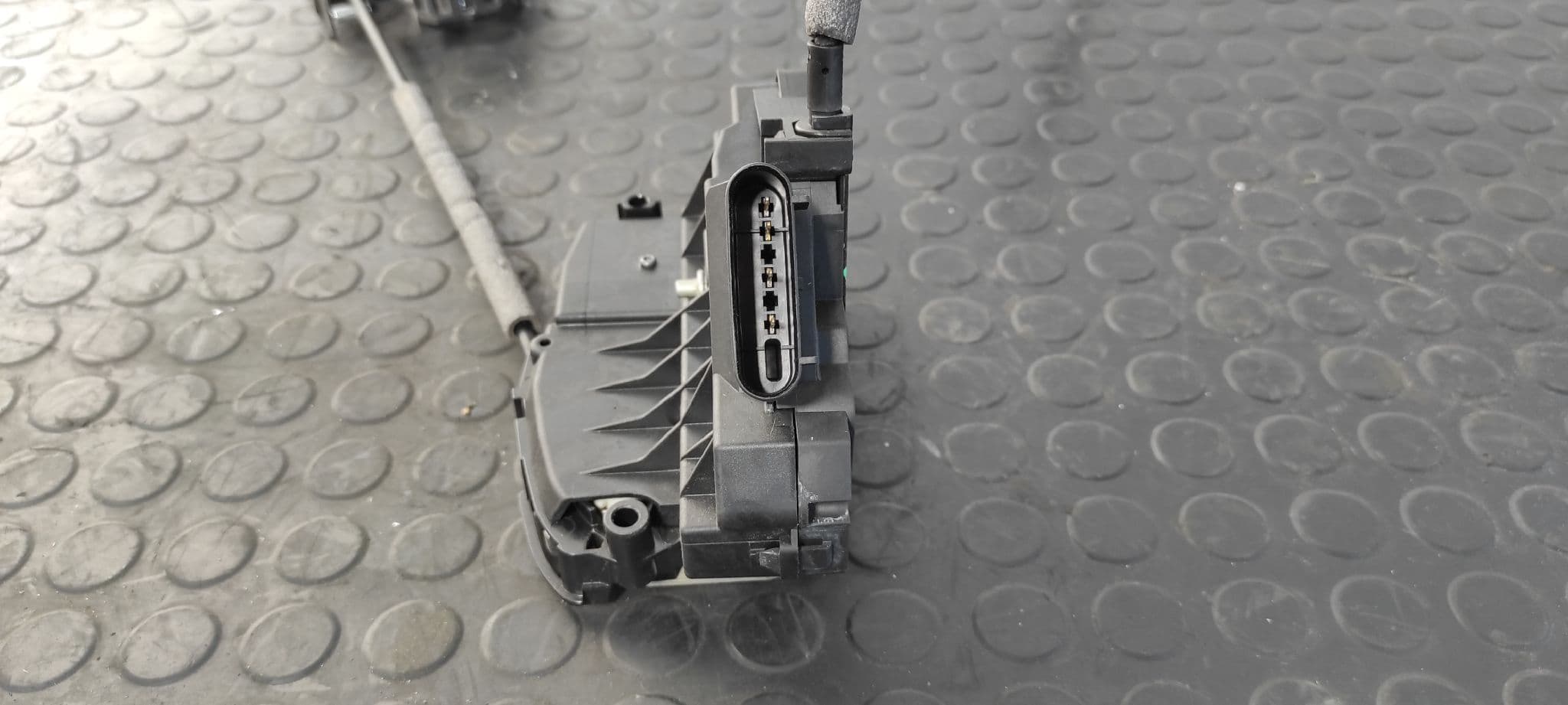 Recambio de CERRADURA PUERTA DELANTERA DERECHA para FORD FOCUS TURN. XWDD referencia OEM IAM BM5AA21812BH   - AZUL 3