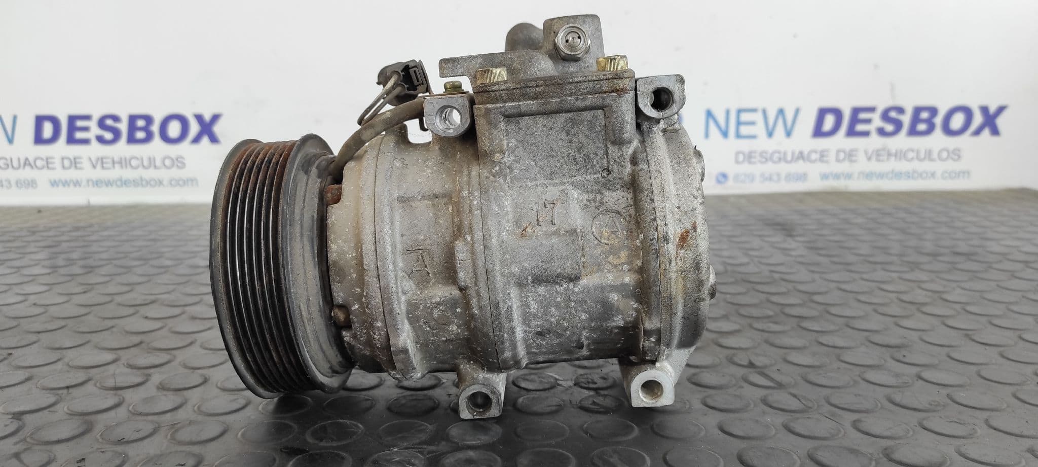 Recambio de COMPRESOR AIRE ACONDICIONADO para LAND ROVER DISCOVERY (LT) 2.5 Turbodiesel 10DP referencia OEM IAM 4472004962   - VERDE 8