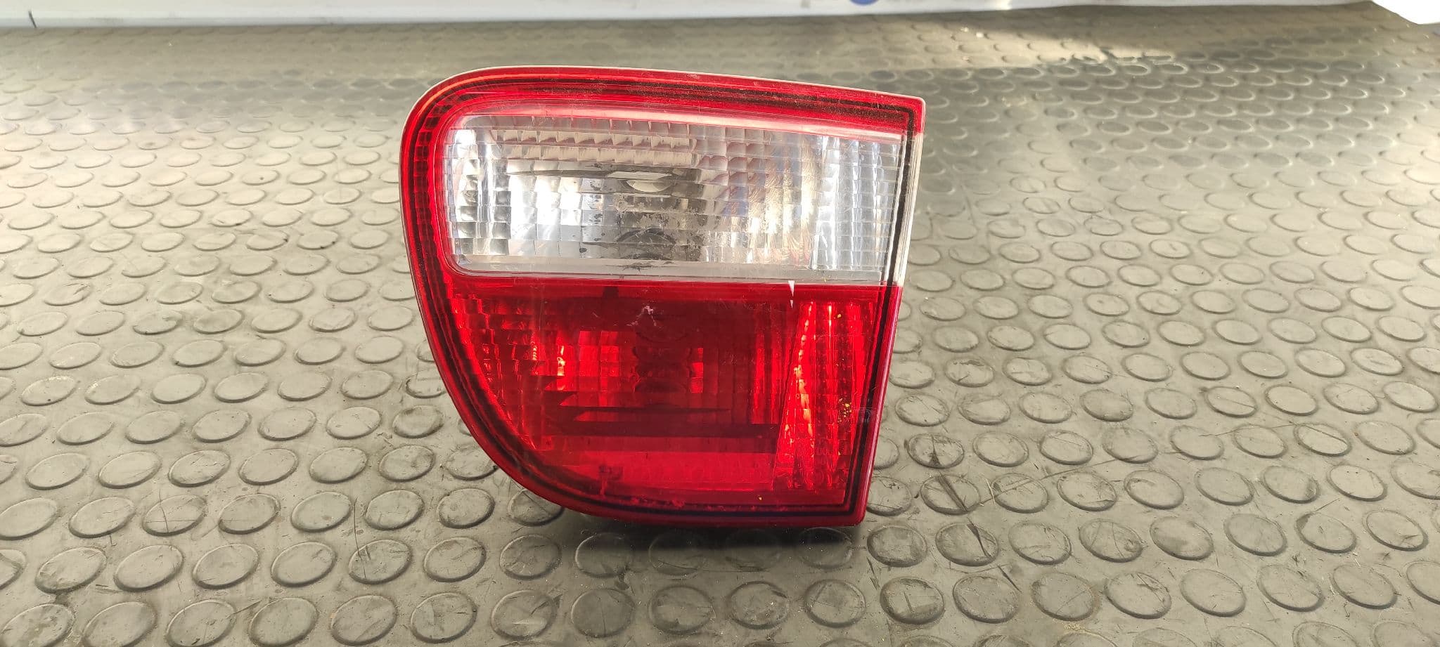Recambio de PILOTO PORTON DERECHO para SEAT LEON (1M1) 1.9 TDI ALH referencia OEM IAM 1M6945092B   - AZUL