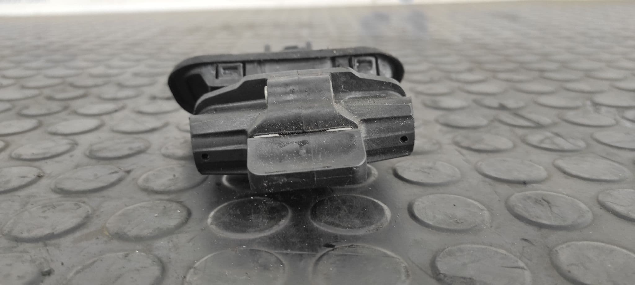 Recambio de RETENEDOR PUERTA DERECHA para FORD FOCUS TURN. Titanium XWDD referencia OEM IAM BM51A27200AA   - AZUL 3