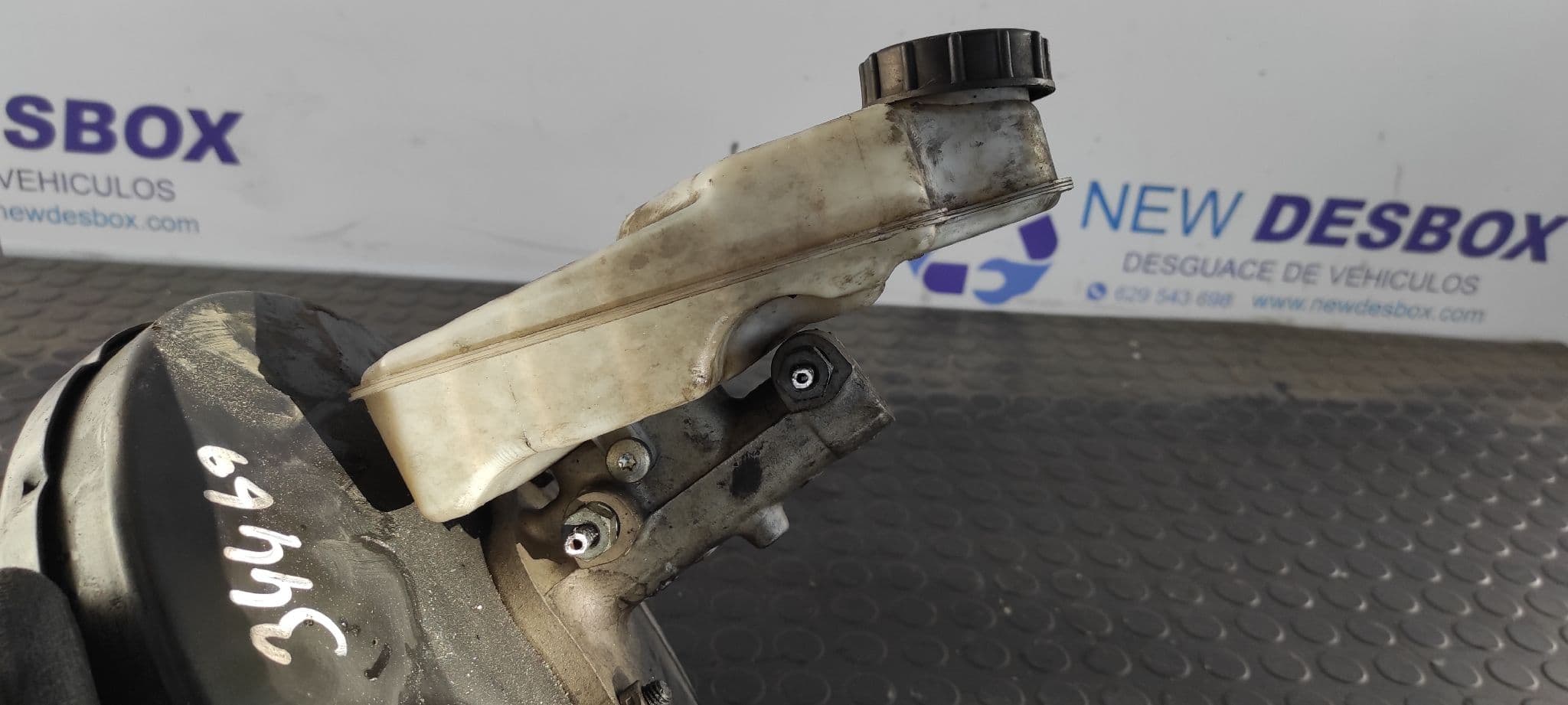 Recambio de BOMBA FRENO para FORD FOCUS BERLINA (CAP) Ambiente (D) HHDA referencia OEM IAM 03350891031   - BLANCO 6