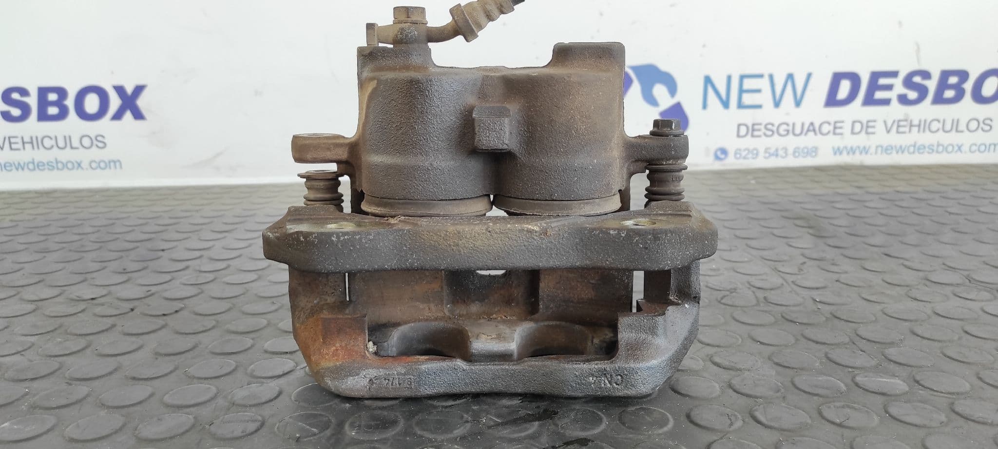 Recambio de PINZA DE FRENO DELANTERA IZQUIERDA para LAND ROVER DISCOVERY (LT) 2.5 Turbodiesel 10DP referencia OEM IAM CN1 20654   - VERDE 4