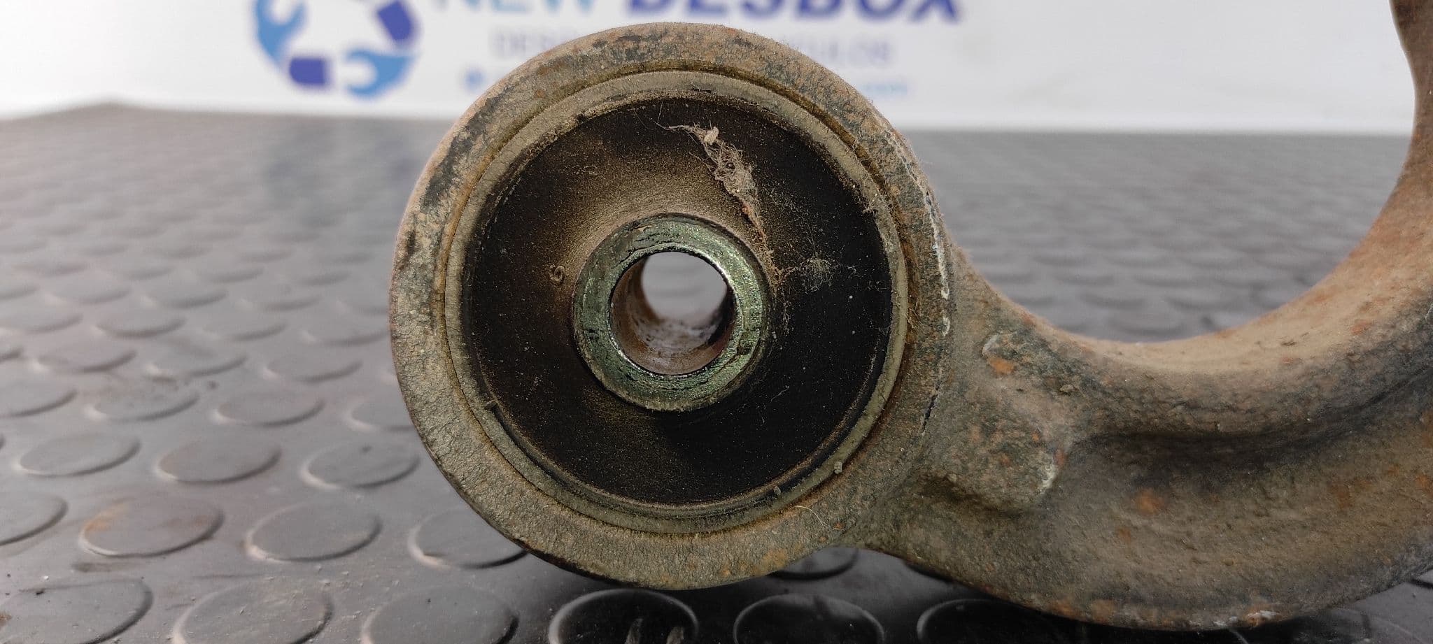 Recambio de BRAZO IZQUIERDO INFERIOR TRASERO para LAND ROVER DISCOVERY (LT) 10DP referencia OEM IAM RBJ102460   - VERDE 2