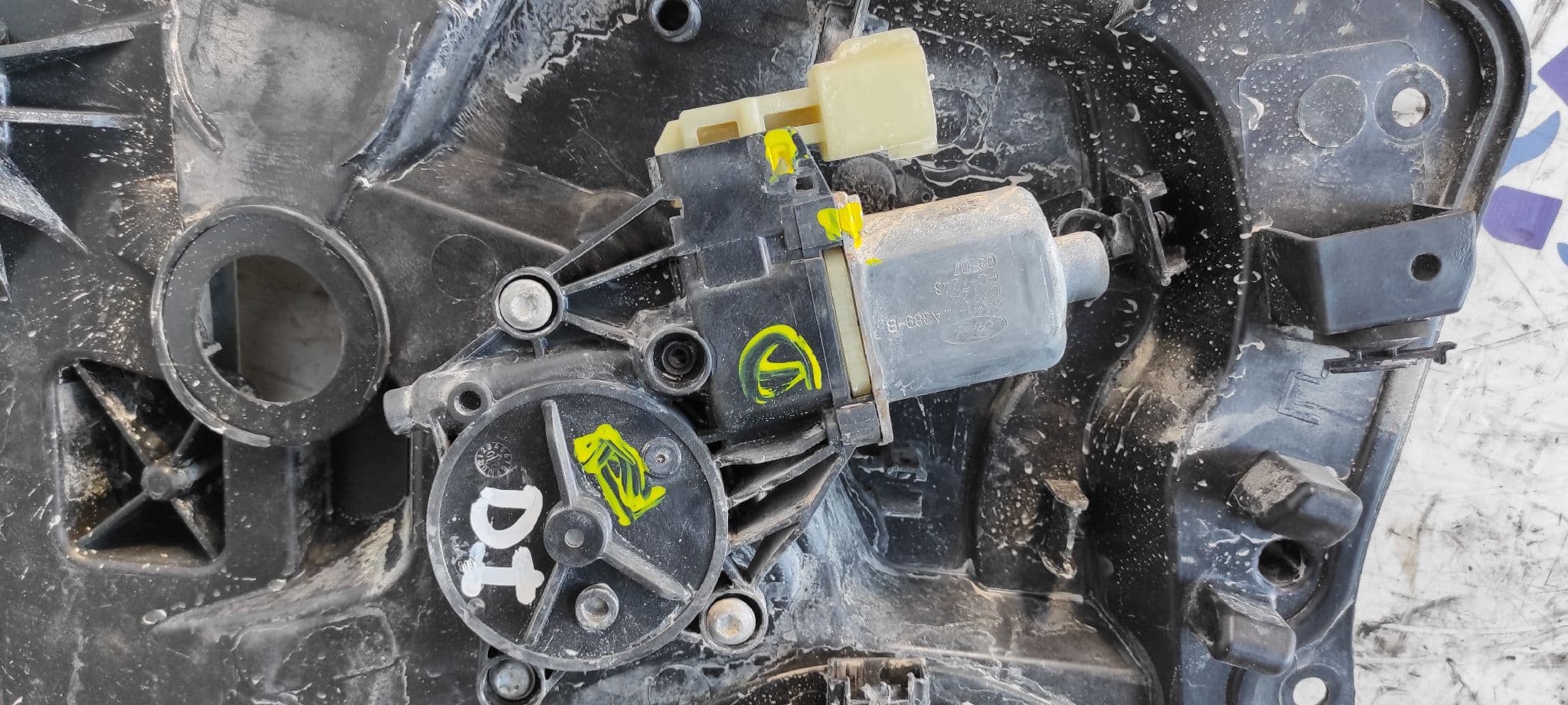 Recambio de ELEVALUNAS DELANTERO IZQUIERDO para FORD FIESTA (CB1) referencia OEM IAM 8A61A045H17 5