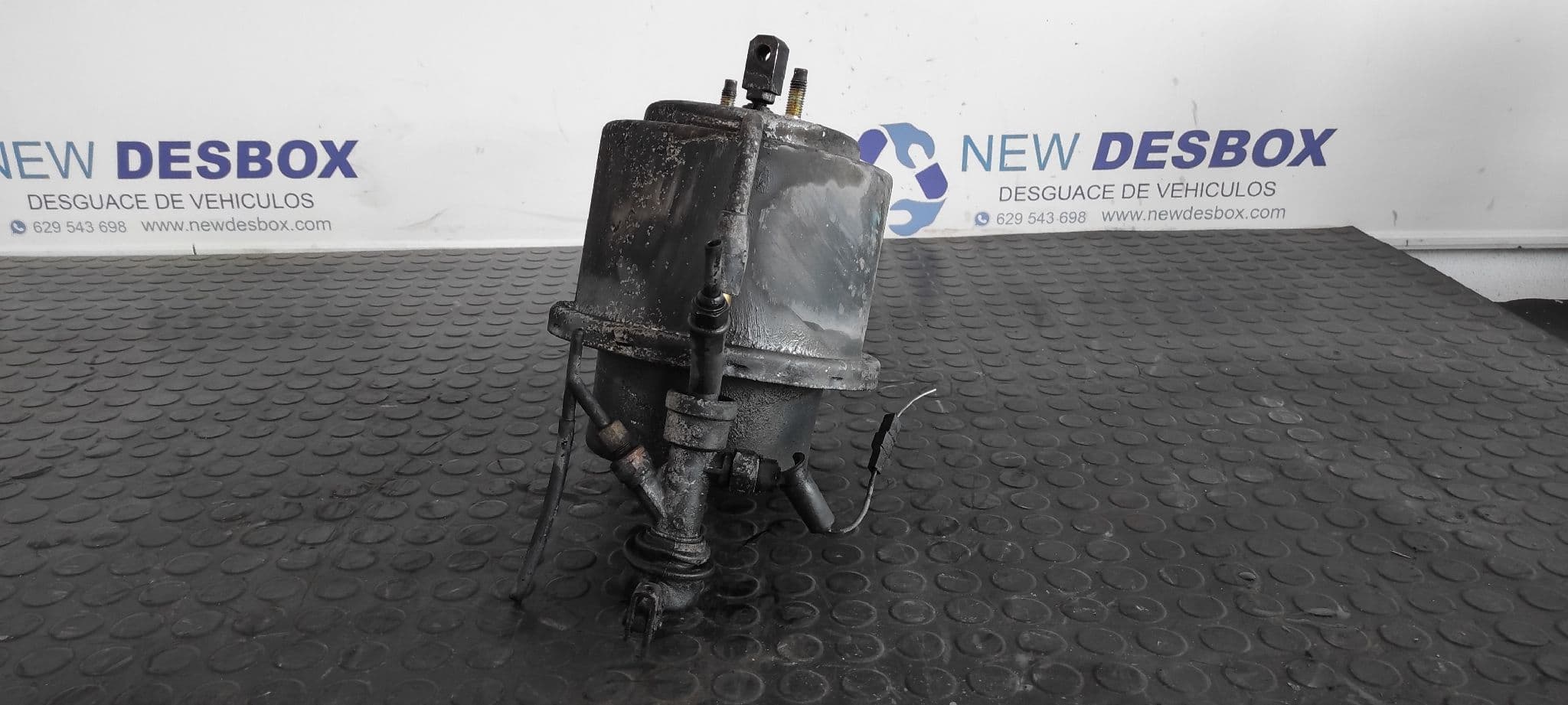 Recambio de SERVOFRENO para NISSAN L-35 095 B4.40 referencia OEM IAM    - BLANCO 3