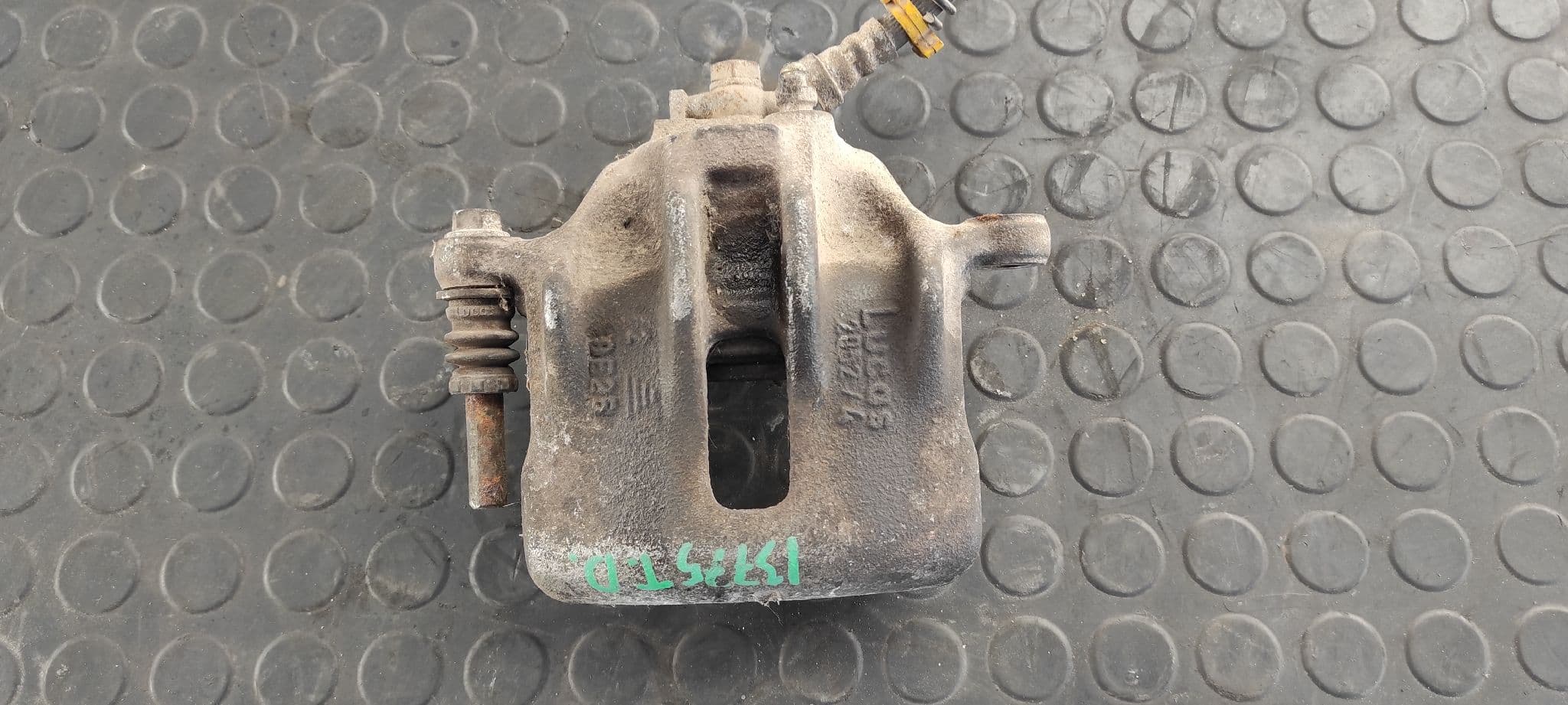 Recambio de PINZA DE FRENO TRASERA DERECHA para LAND ROVER DISCOVERY (LT) 2.5 Turbodiesel 10DP referencia OEM IAM LUCAS 20524   - VERDE
