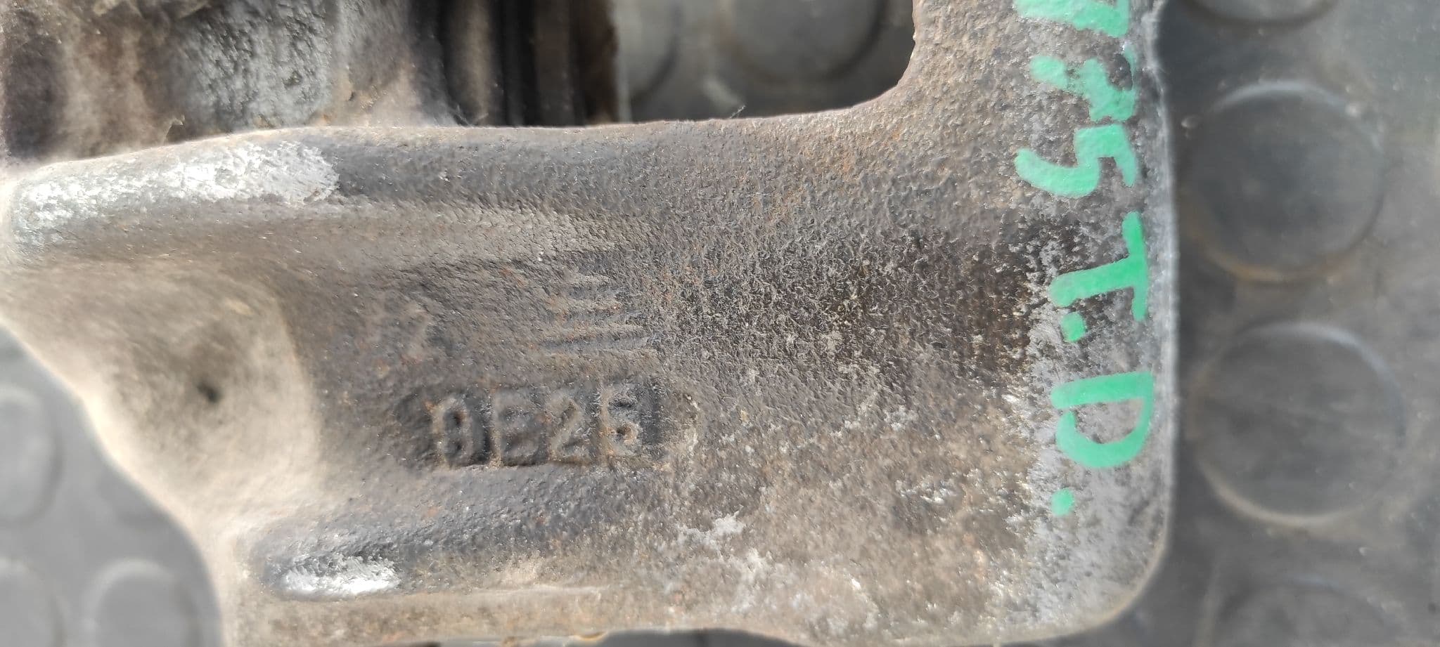 Recambio de PINZA DE FRENO TRASERA DERECHA para LAND ROVER DISCOVERY (LT) 2.5 Turbodiesel 10DP referencia OEM IAM LUCAS 20524   - VERDE 5