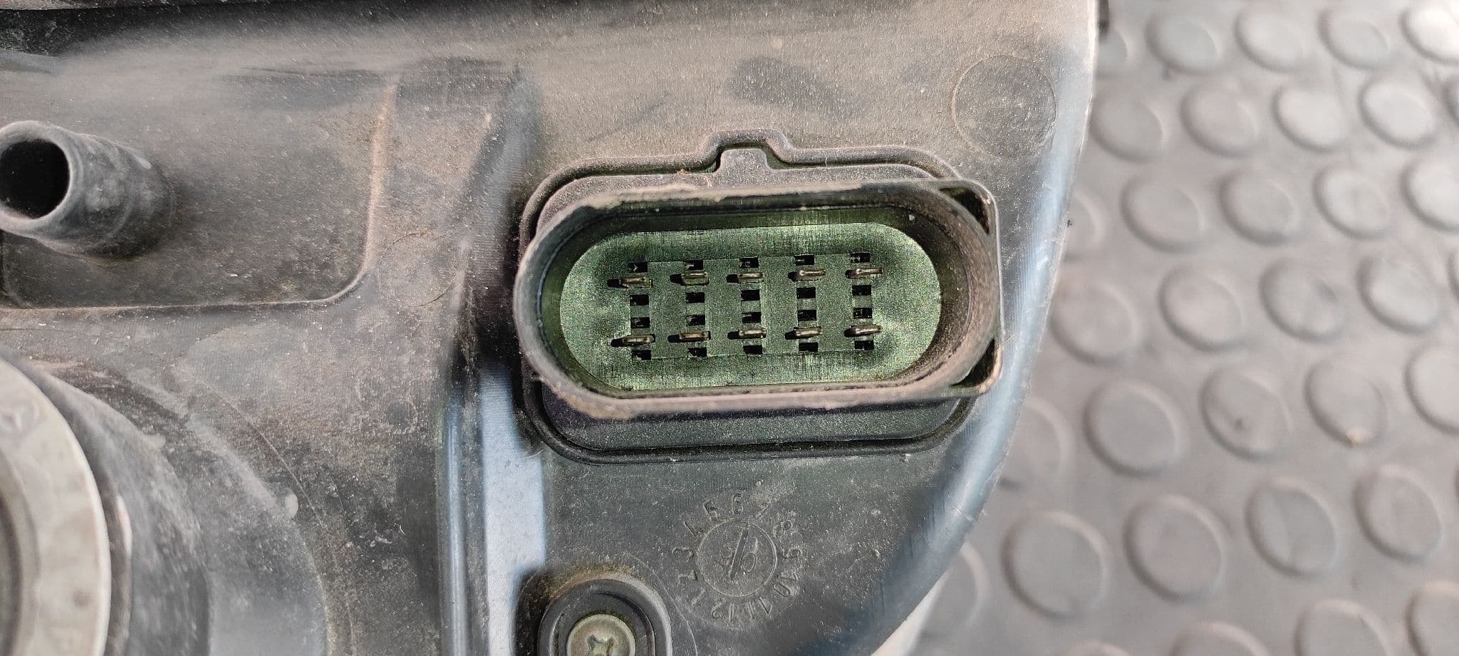 Recambio de FARO IZQUIERDO para MERCEDES-BENZ SPRINTER 02.00 -> CAJA CERRADA, TECHO ELEVADO * 611987 referencia OEM IAM 15053100   - BLANCO 7