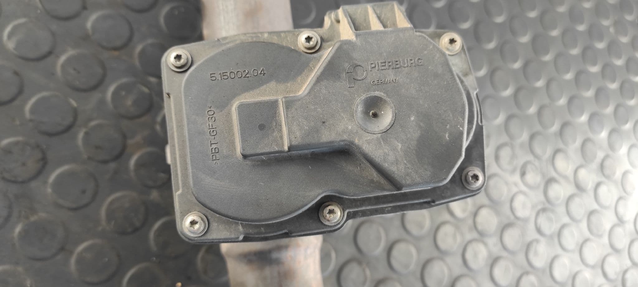 Recambio de CAJA MARIPOSA para SEAT IBIZA SC (6P5) CUT referencia OEM IAM 5Q0253691J   - BLANCO 11