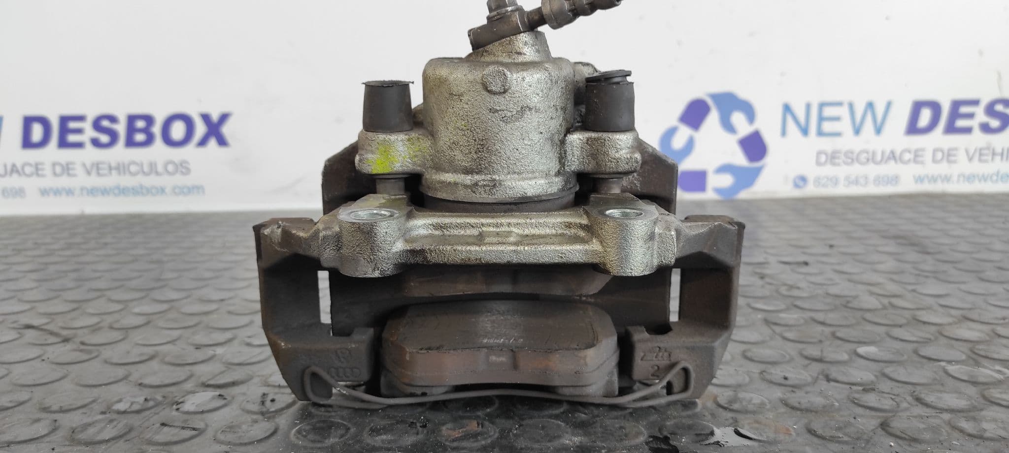 Recambio de PINZA DE FRENO DELANTERA DERECHA para SEAT IBIZA SC (6P5) FR Crono CUT referencia OEM IAM VCF251   - BLANCO 5